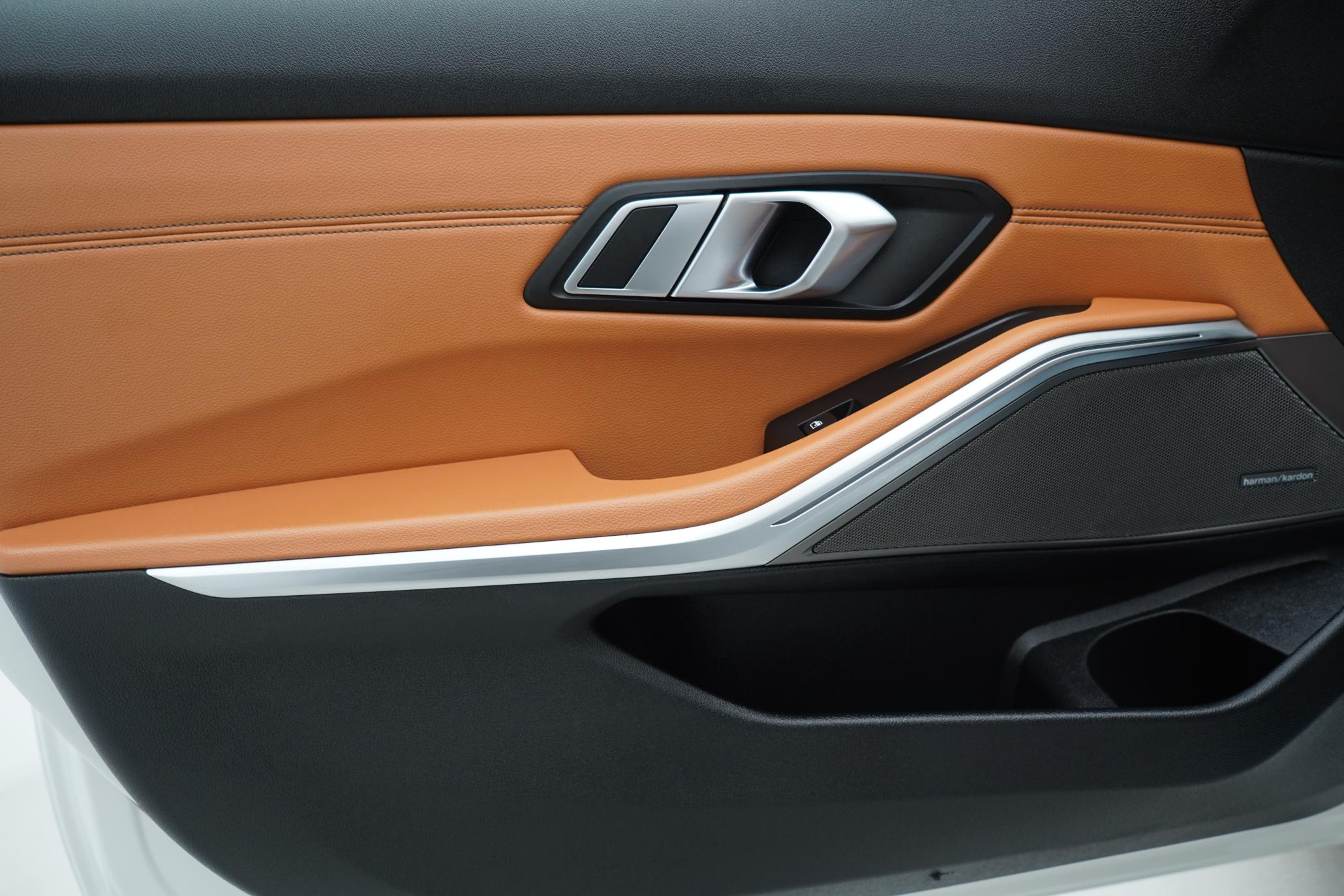 BMW 3 Series 2.0 330e 12kWh M Sport Saloon 4dr Petrol Plug-in Hybrid Auto Euro 6 (s/s) (292 ps)