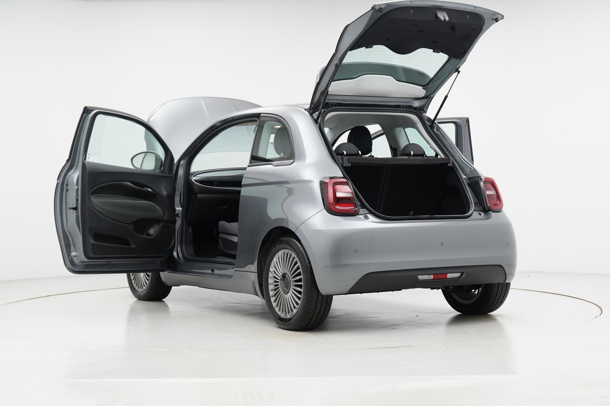 Fiat 500e 42kWh Icon Hatchback 3dr Electric Auto (118 ps)