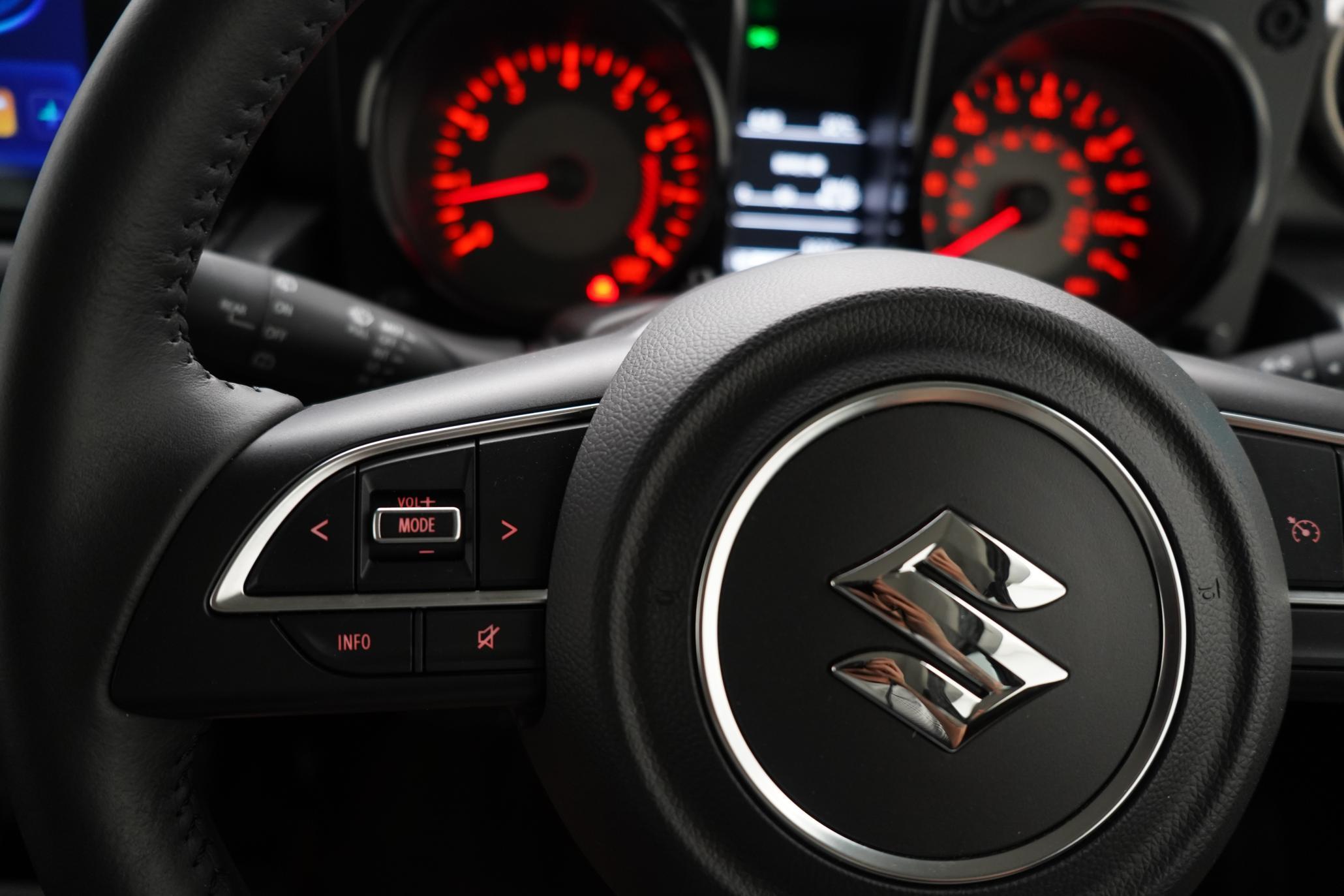 Suzuki Jimny 1.5 SZ5 SUV 3dr Petrol Auto ALLGRIP Euro 6 (101 ps)