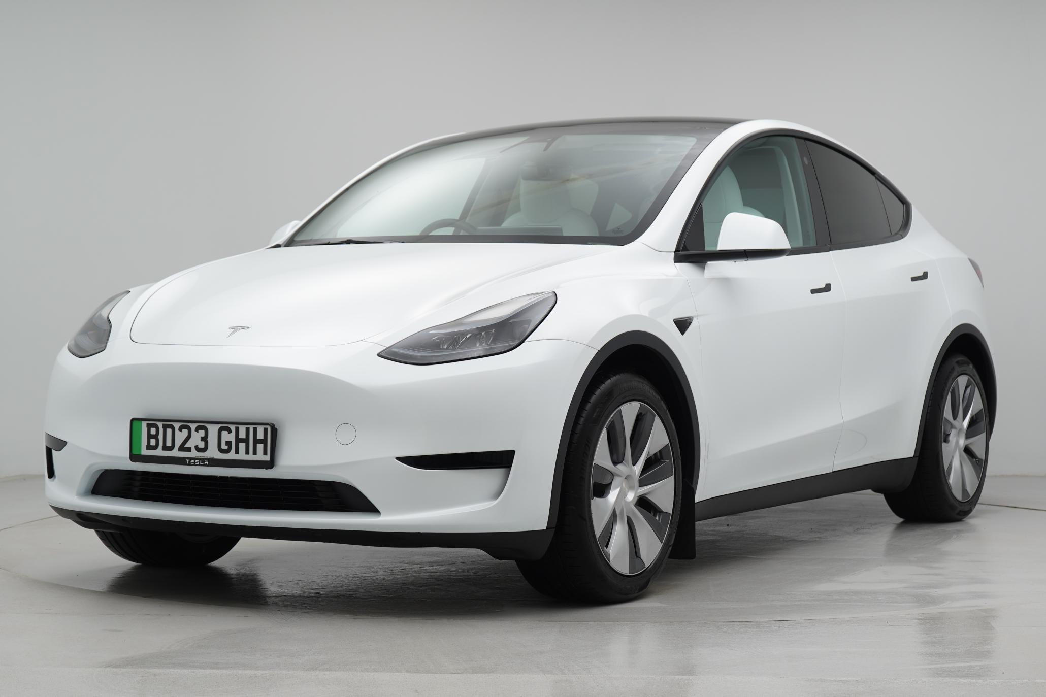 Tesla Model Y SUV 5dr Electric Auto RWD (346 ps)