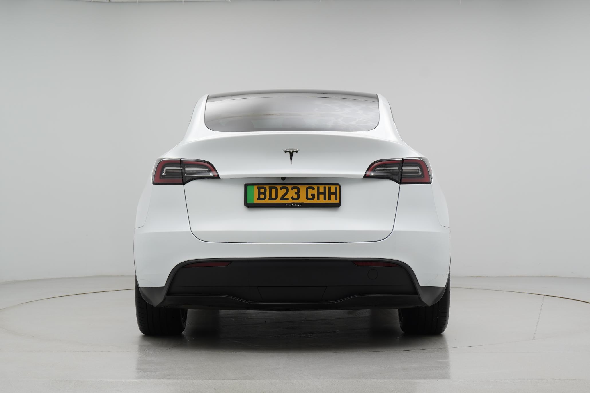 Tesla Model Y SUV 5dr Electric Auto RWD (346 ps)