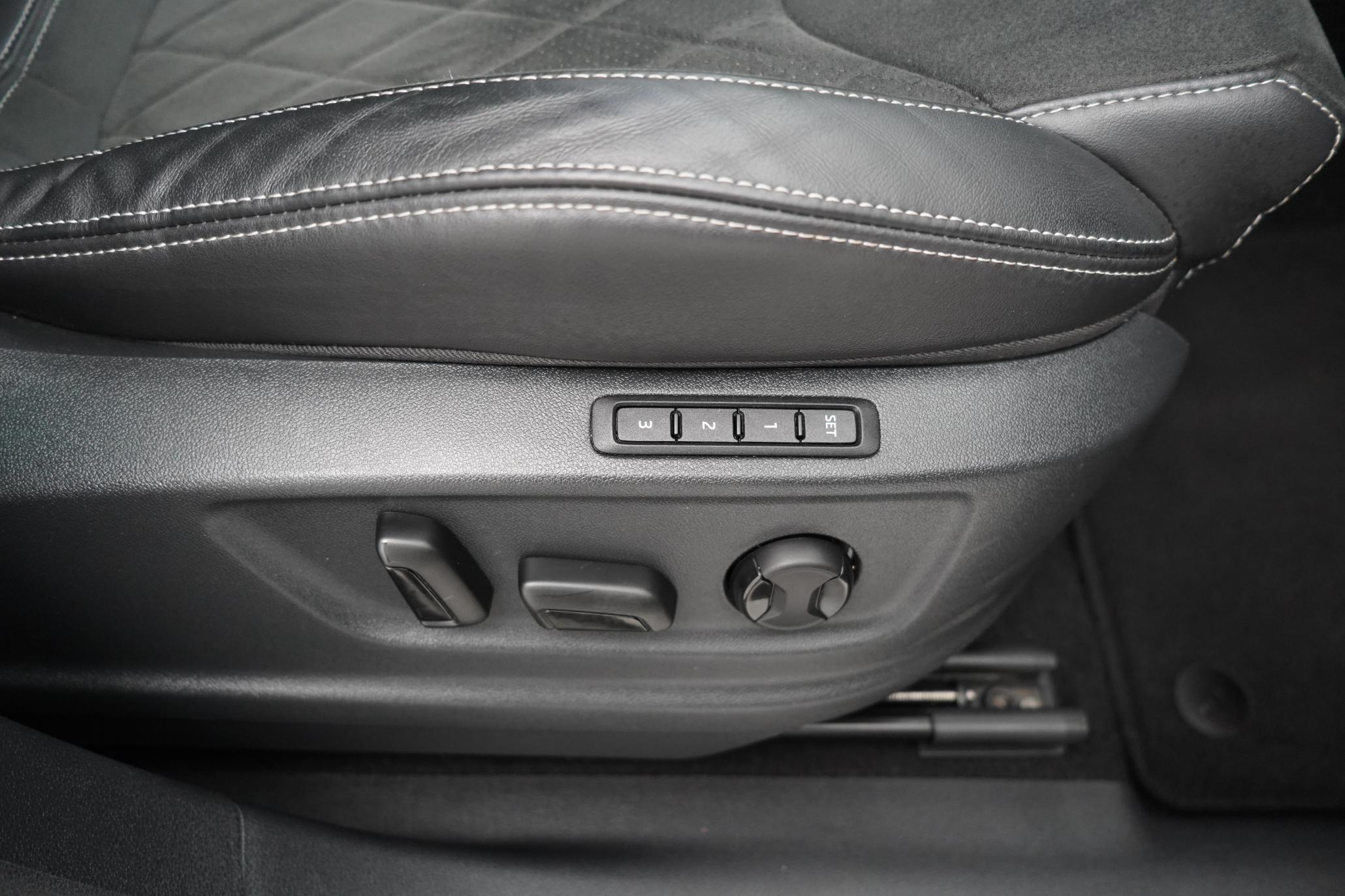 Skoda Kodiaq 1.5 TSI ACT SportLine SUV 5dr Petrol DSG Euro 6 (s/s) (7 Seat) (150 ps)