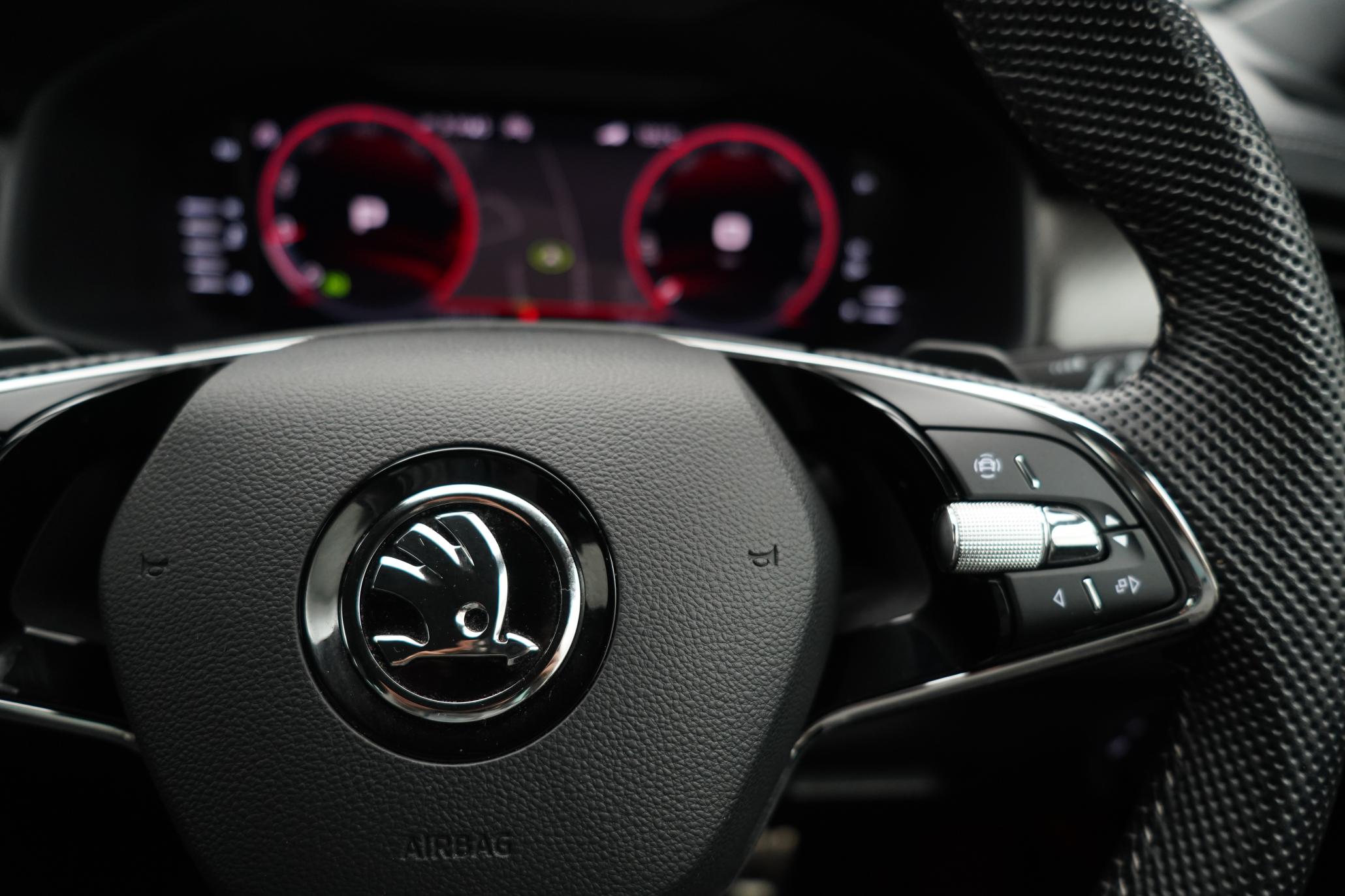 Skoda Kodiaq 1.5 TSI ACT SportLine SUV 5dr Petrol DSG Euro 6 (s/s) (7 Seat) (150 ps)