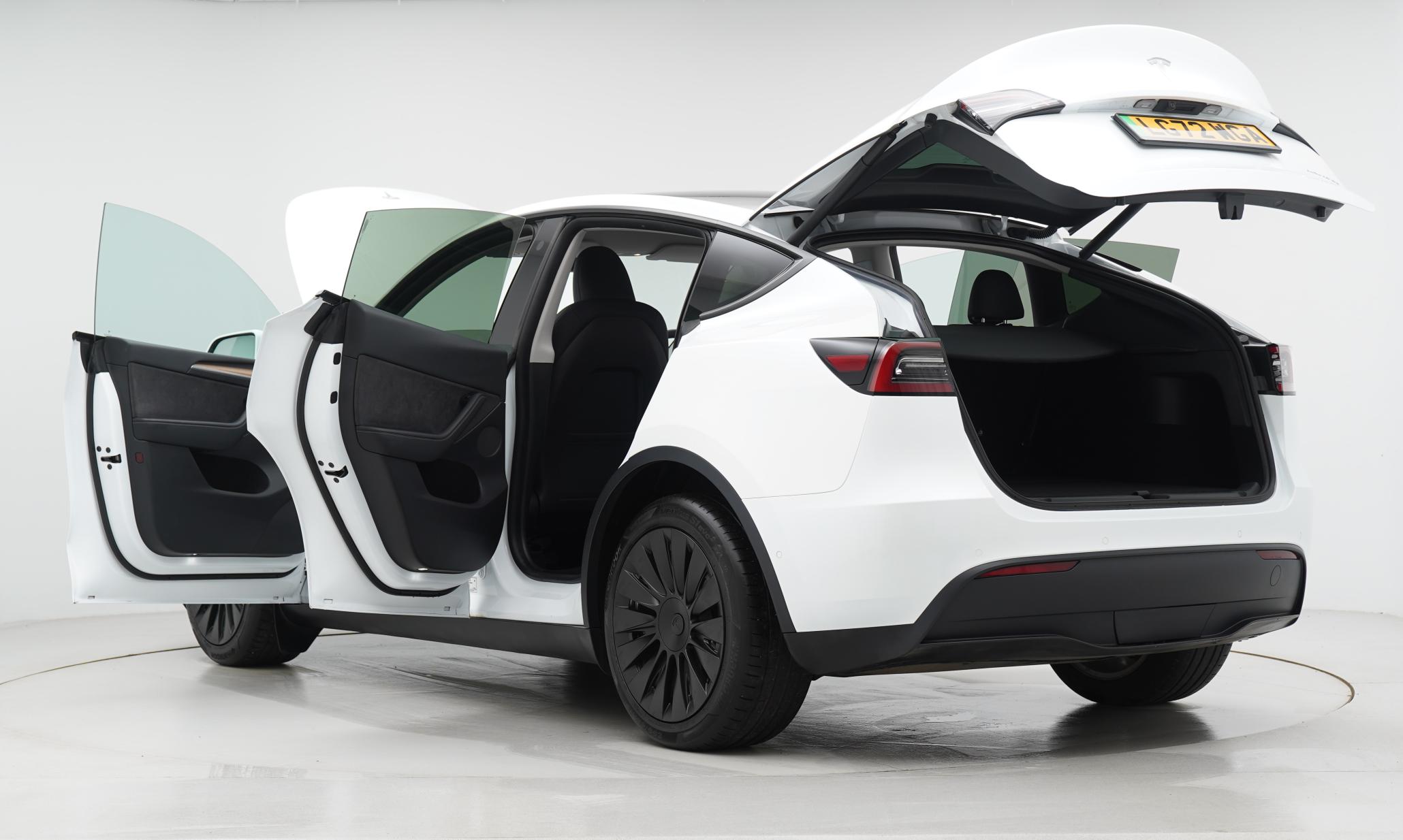 Tesla Model Y (Dual Motor) Long Range SUV 5dr Electric Auto 4WDE (384 bhp)