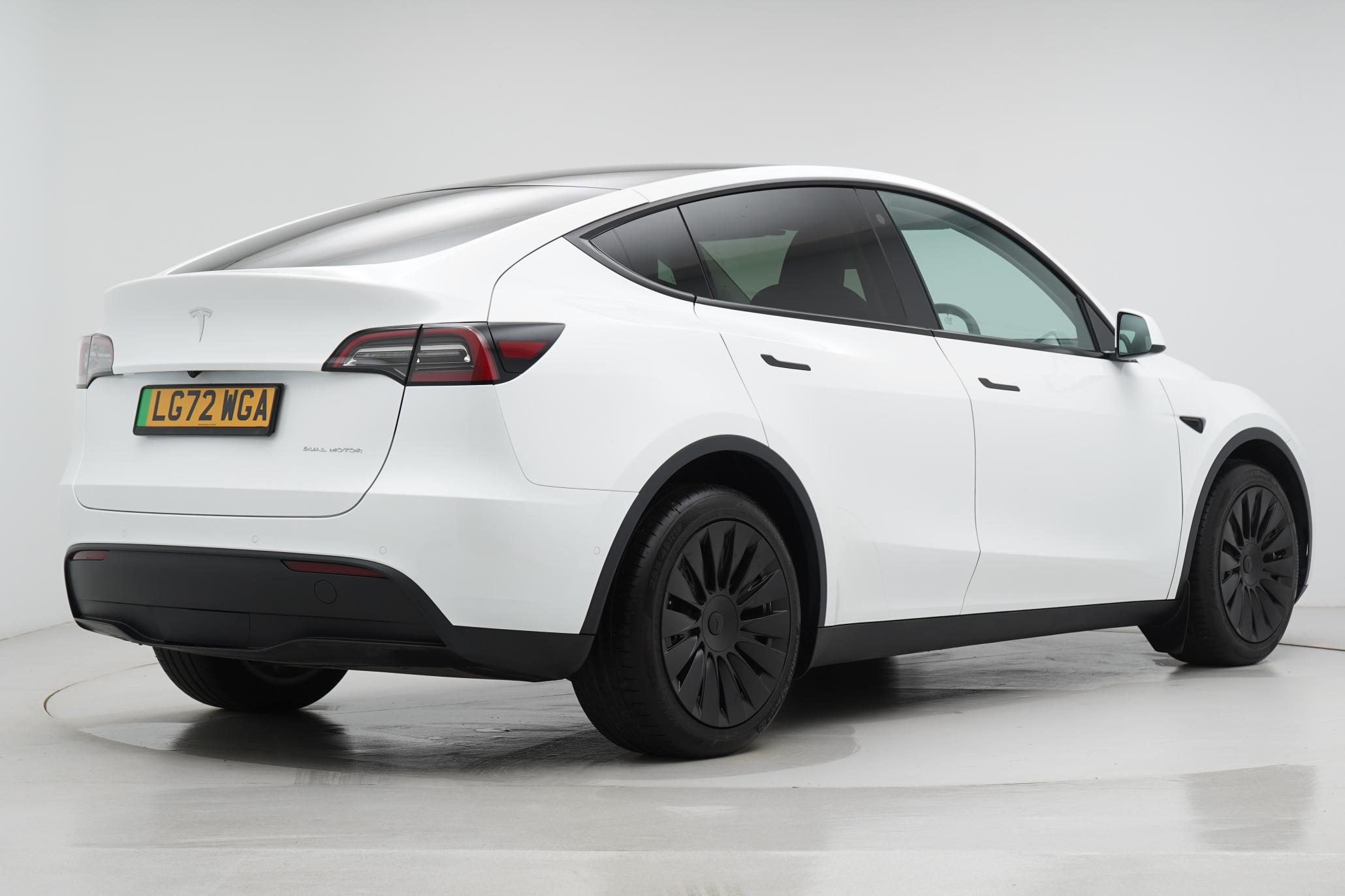 Tesla Model Y (Dual Motor) Long Range SUV 5dr Electric Auto 4WDE (384 bhp)