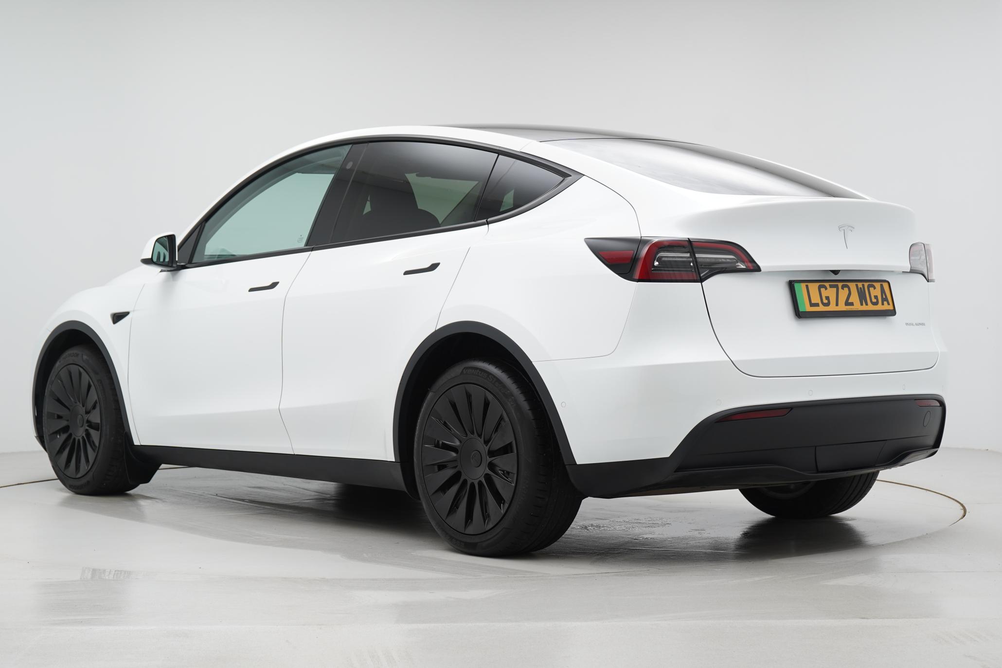 Tesla Model Y (Dual Motor) Long Range SUV 5dr Electric Auto 4WDE (384 bhp)