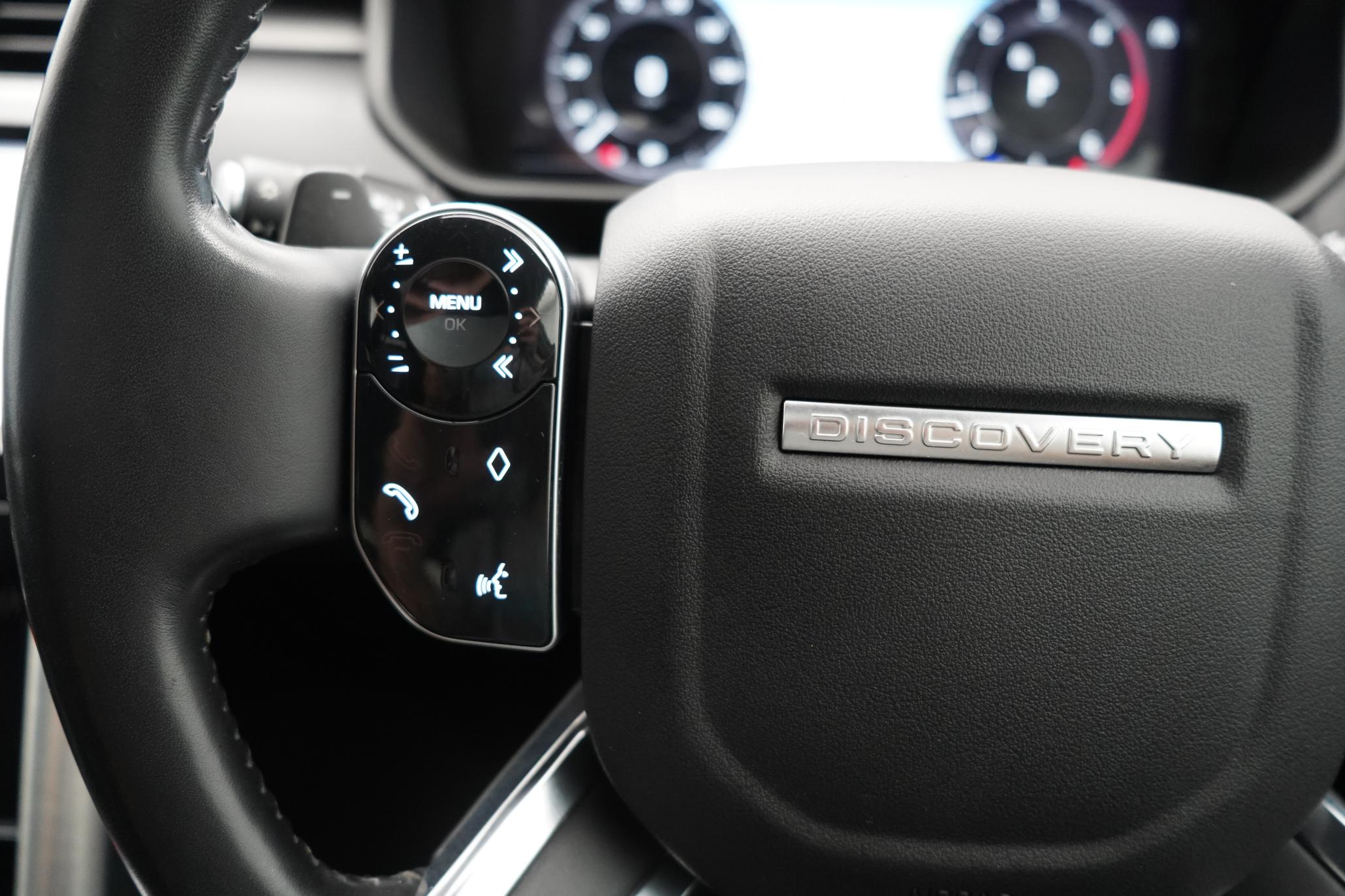 Land Rover Discovery 3.0 SD V6 HSE Luxury SUV 5dr Diesel Auto 4WD Euro 6 (s/s) (306 ps)