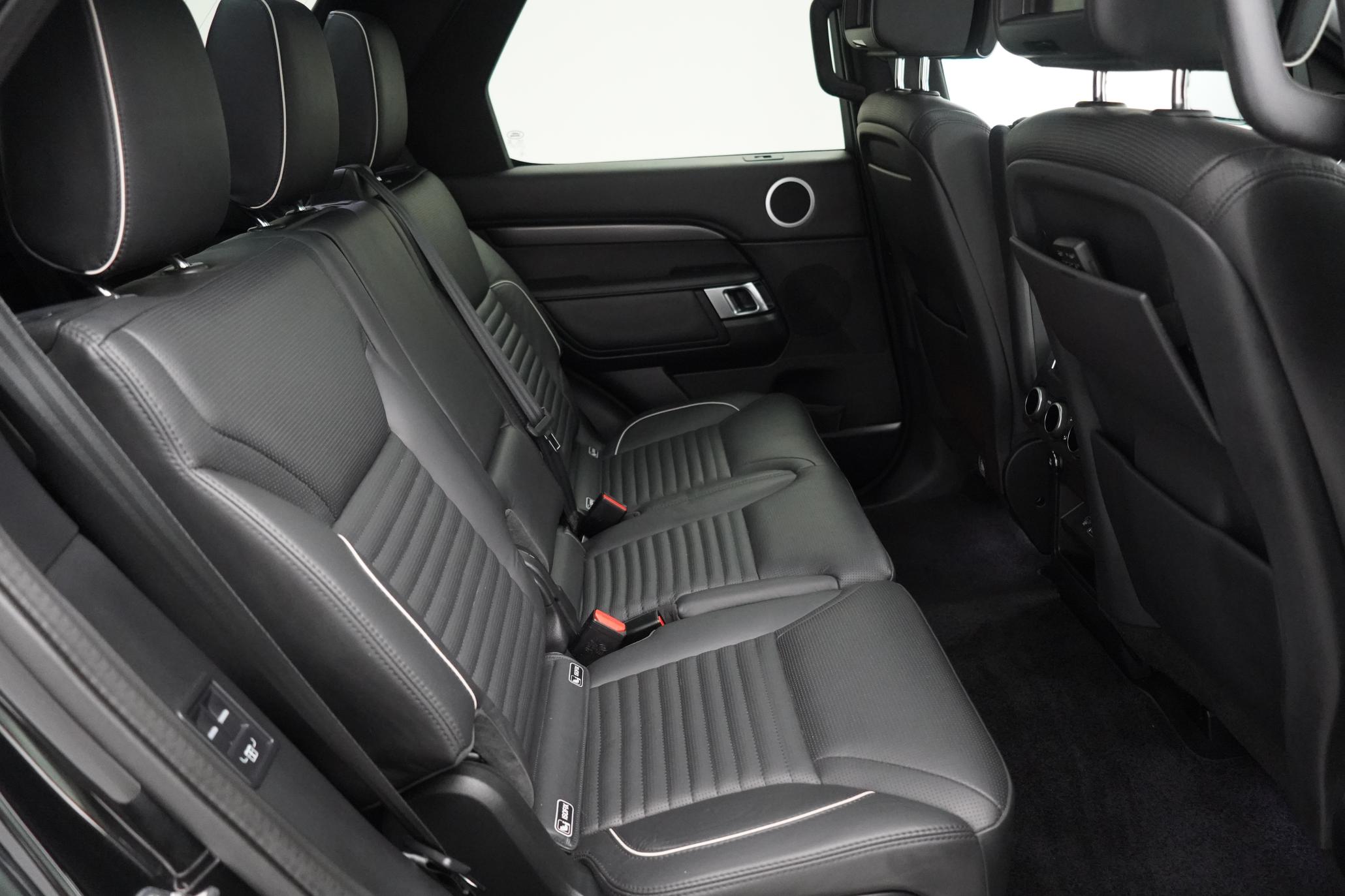 Land Rover Discovery 3.0 SD V6 HSE Luxury SUV 5dr Diesel Auto 4WD Euro 6 (s/s) (306 ps)