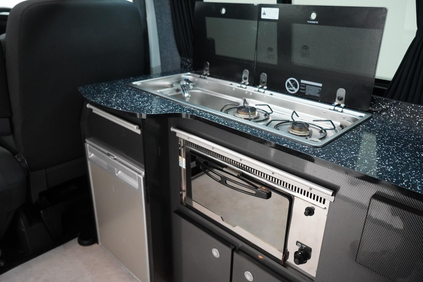 Volkswagen T6 Campervan 2.0 Redline Camper Startline Campervan