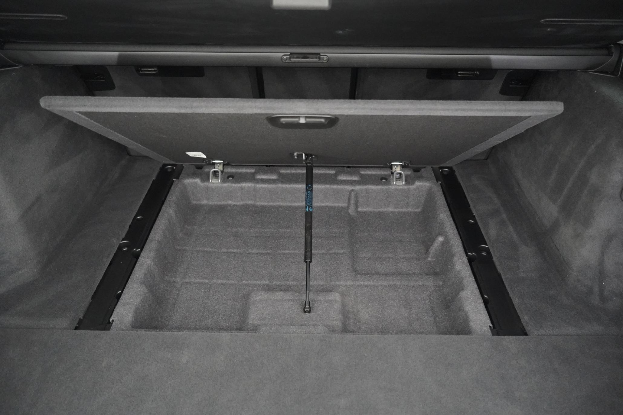 BMW 5 Series 2.0 520d MHT M Sport Touring 5dr Diesel Hybrid Steptronic Euro 6 (s/s) (190 ps)