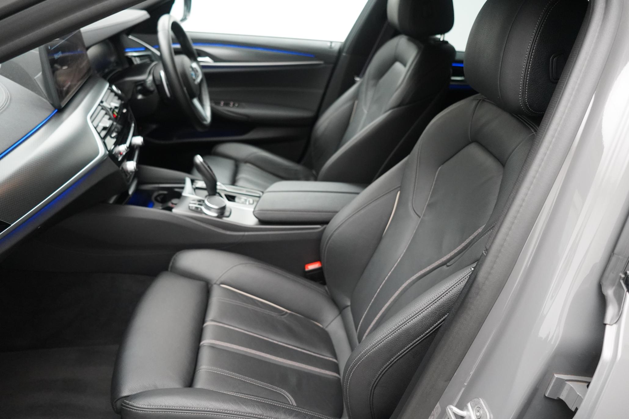 BMW 5 Series 2.0 520d MHT M Sport Touring 5dr Diesel Hybrid Steptronic Euro 6 (s/s) (190 ps)