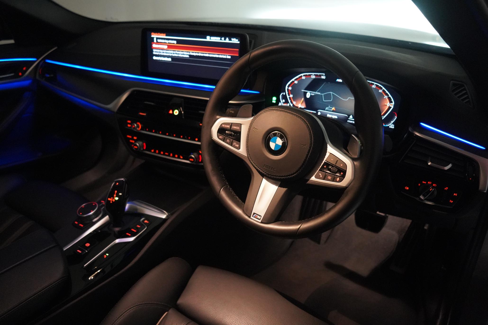 BMW 5 Series 2.0 520d MHT M Sport Touring 5dr Diesel Hybrid Steptronic Euro 6 (s/s) (190 ps)