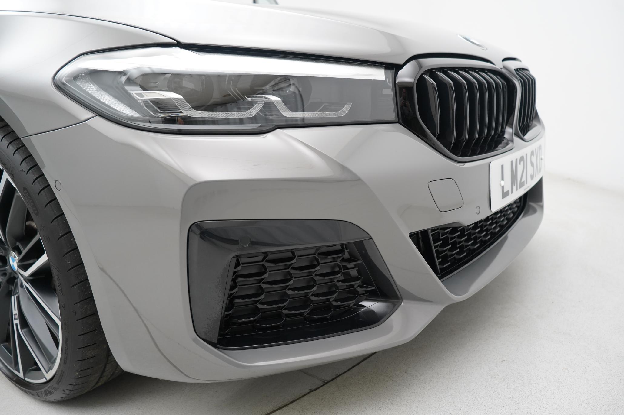 BMW 5 Series 2.0 520d MHT M Sport Touring 5dr Diesel Hybrid Steptronic Euro 6 (s/s) (190 ps)