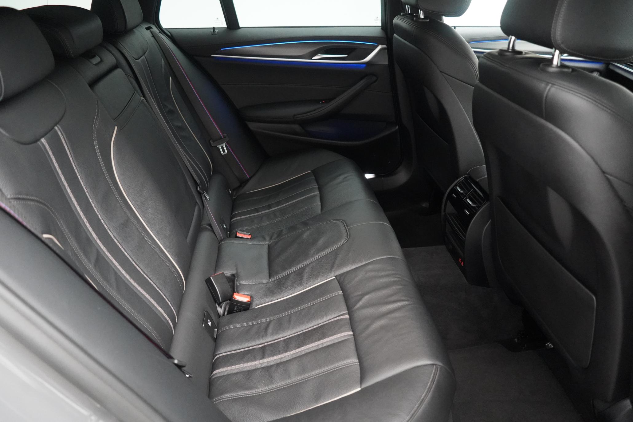 BMW 5 Series 2.0 520d MHT M Sport Touring 5dr Diesel Hybrid Steptronic Euro 6 (s/s) (190 ps)