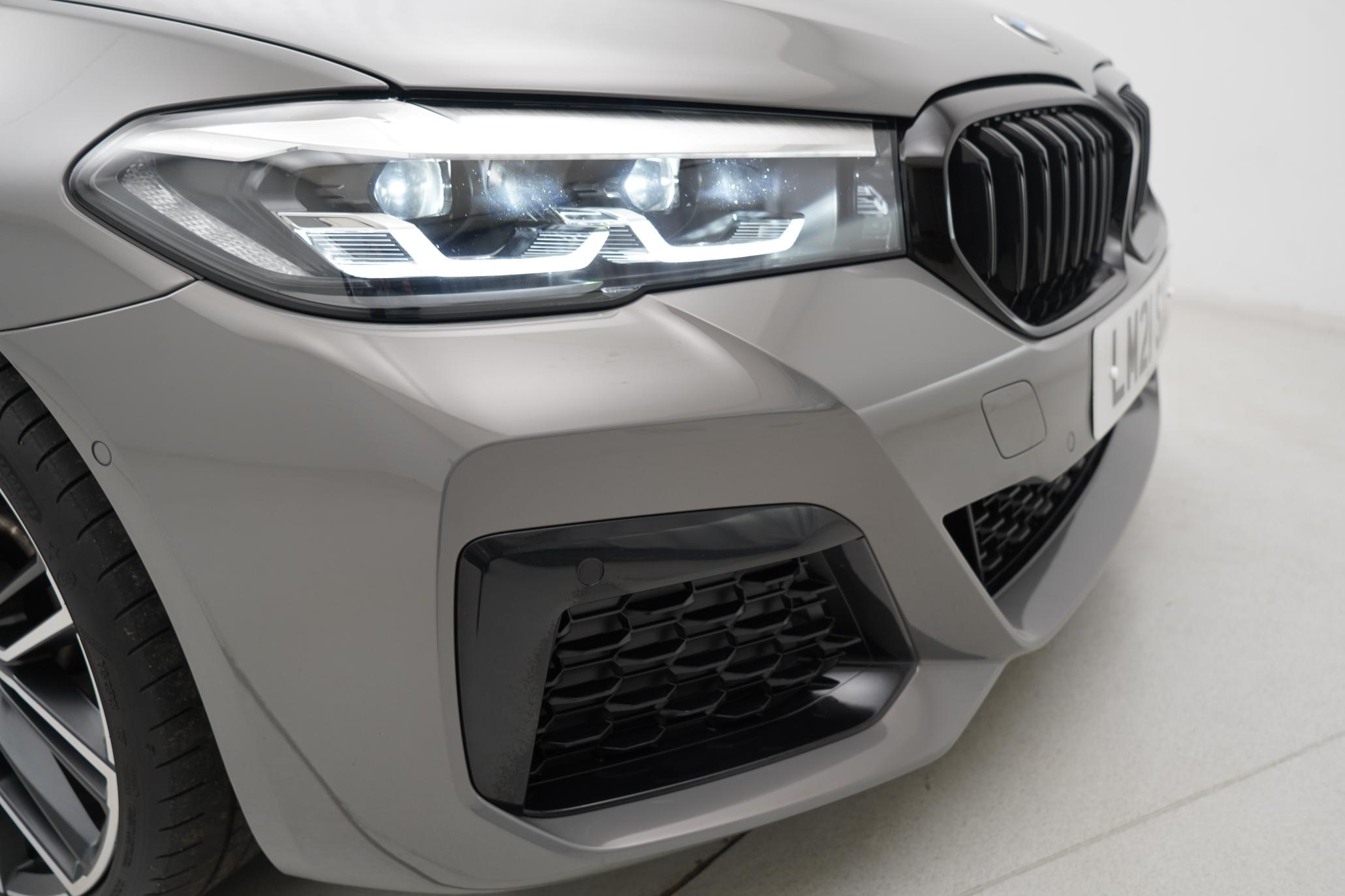 BMW 5 Series 2.0 520d MHT M Sport Touring 5dr Diesel Hybrid Steptronic Euro 6 (s/s) (190 ps)