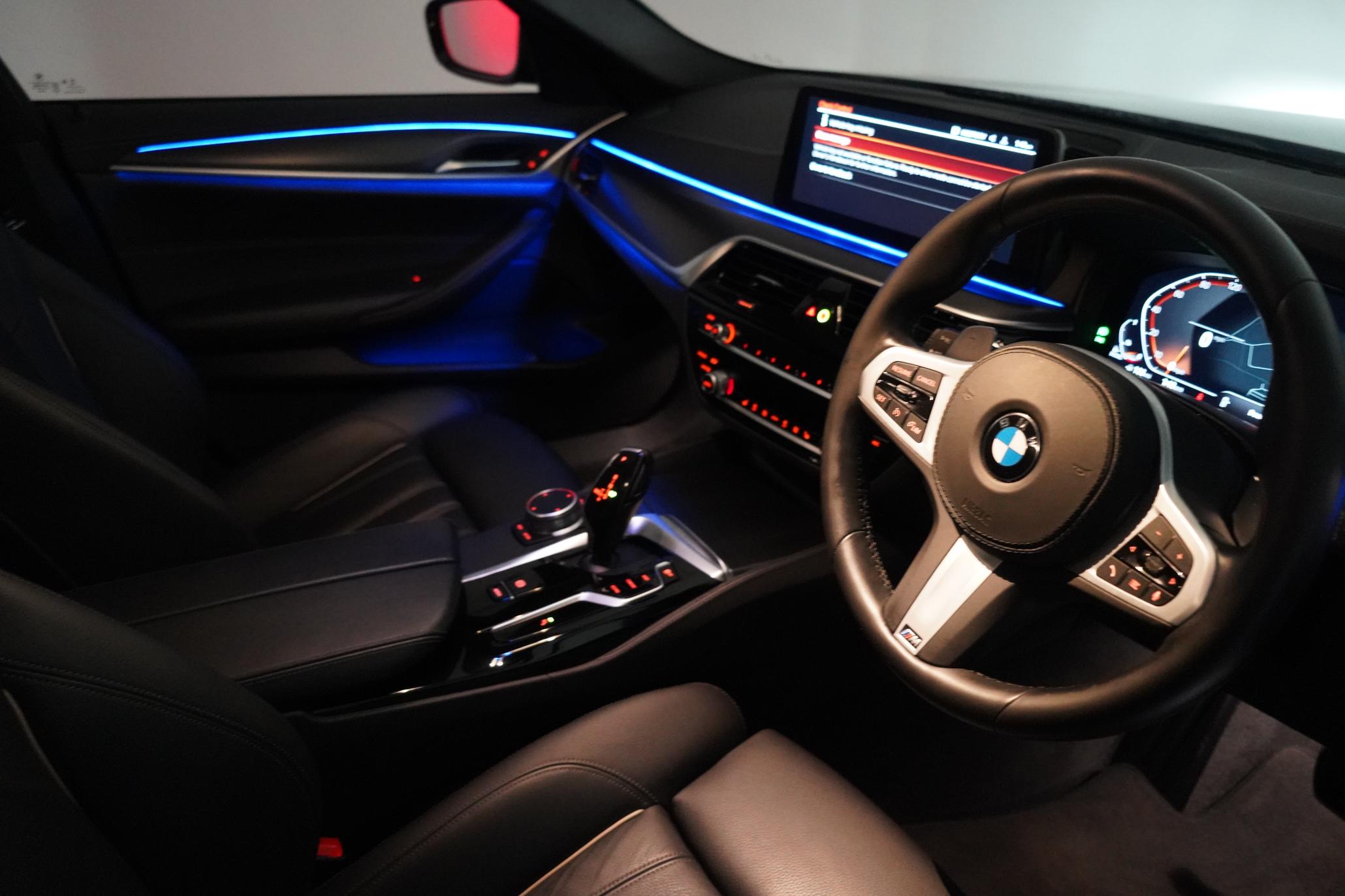 BMW 5 Series 2.0 520d MHT M Sport Touring 5dr Diesel Hybrid Steptronic Euro 6 (s/s) (190 ps)