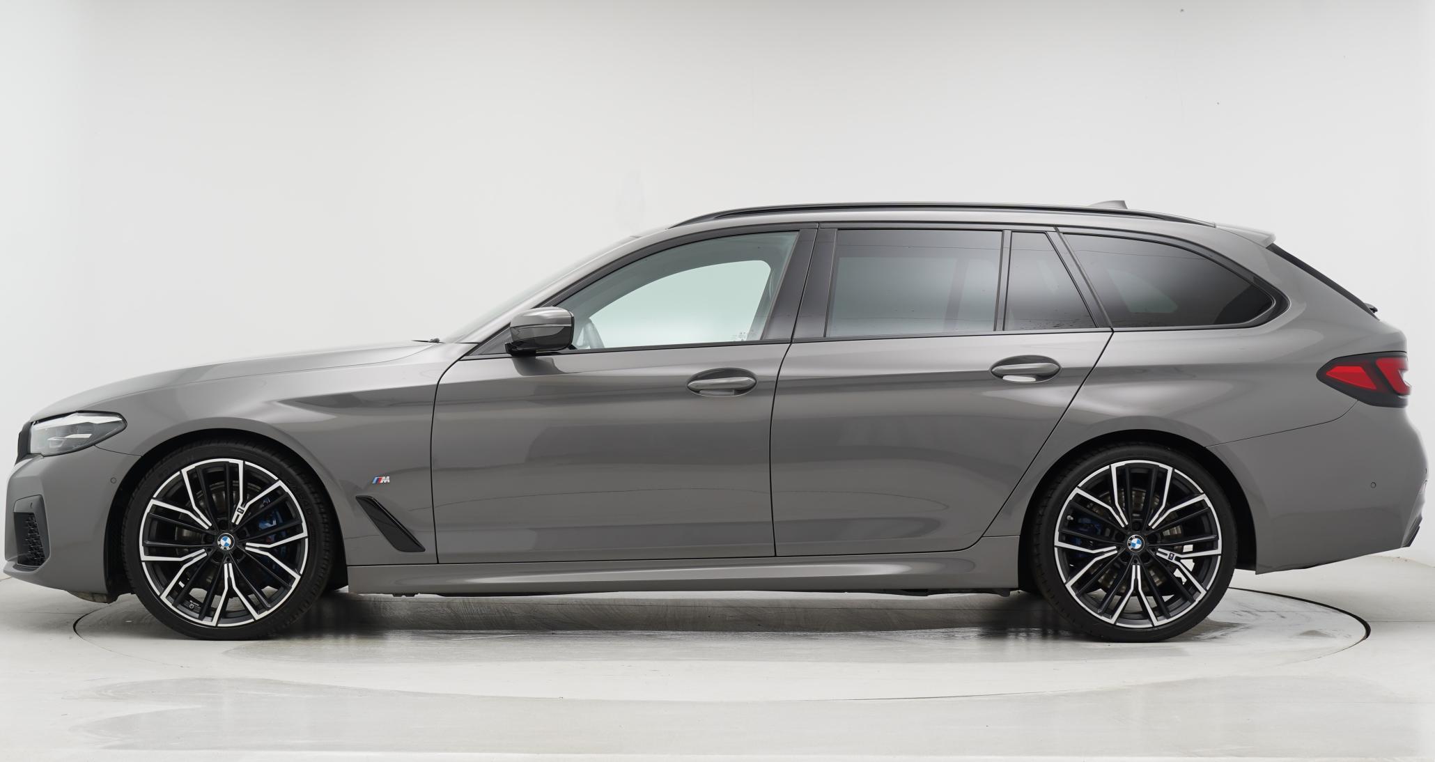 BMW 5 Series 2.0 520d MHT M Sport Touring 5dr Diesel Hybrid Steptronic Euro 6 (s/s) (190 ps)