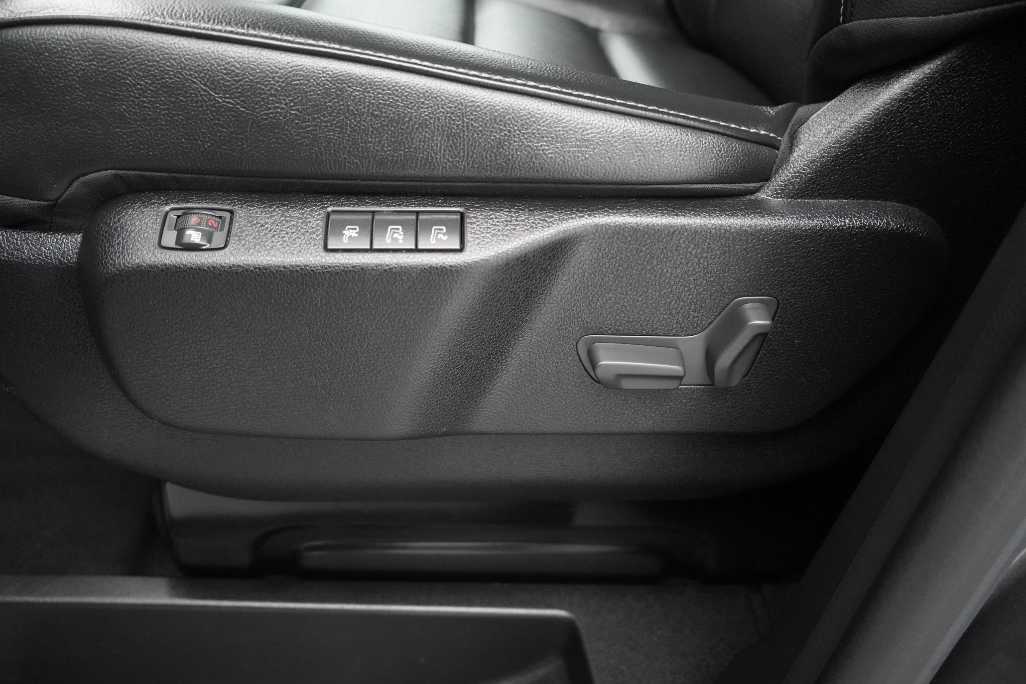 Vauxhall Vivaro Electric Ultimate MPV (2020 - 2024)