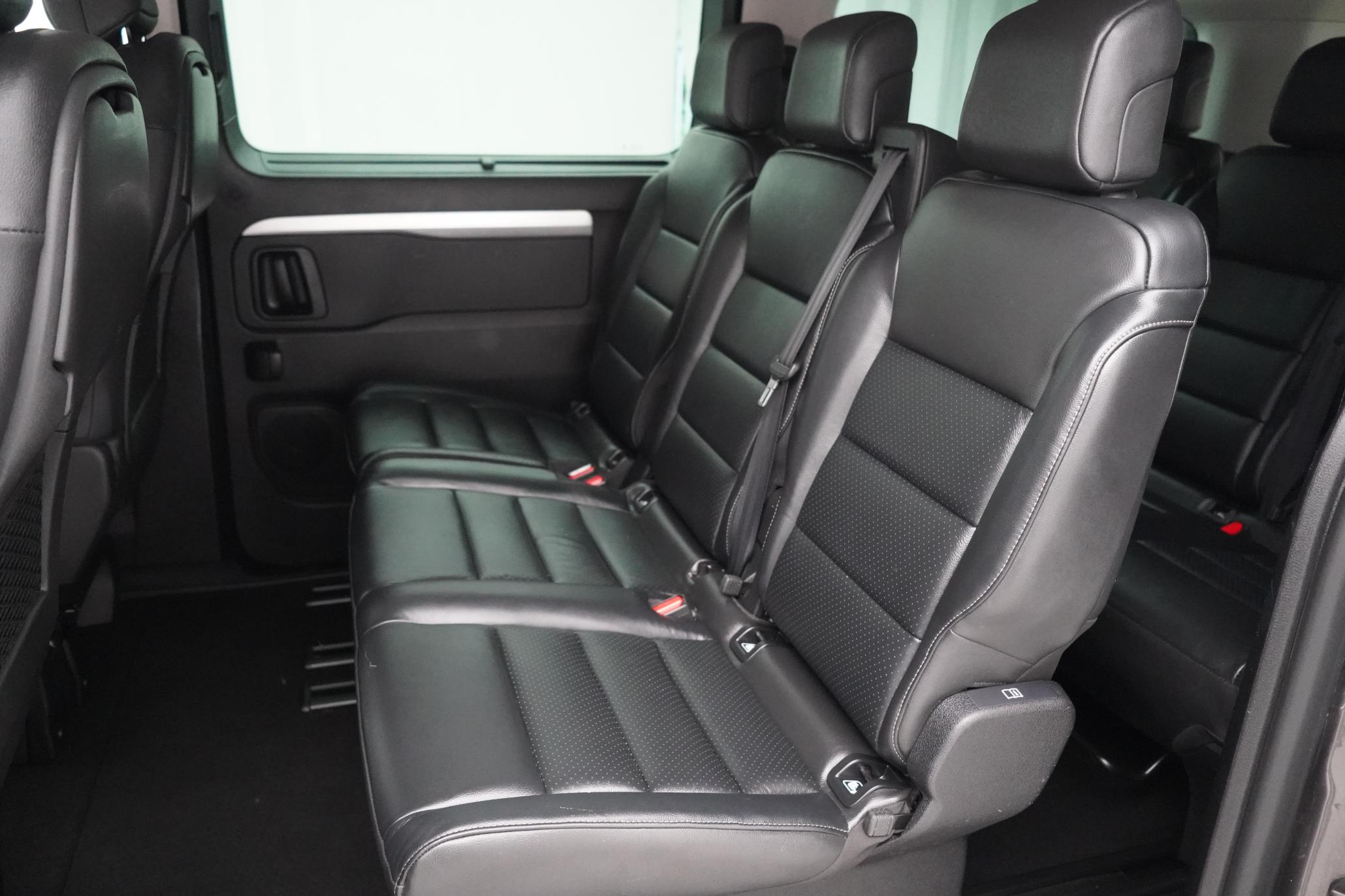 Vauxhall Vivaro Electric Ultimate MPV (2020 - 2024)