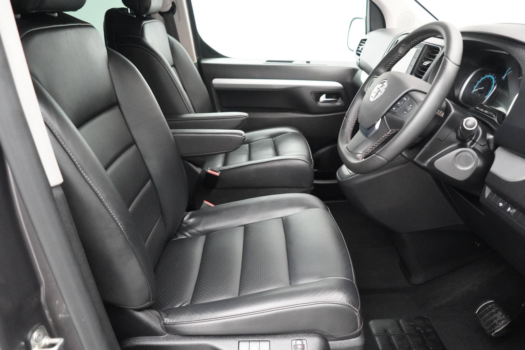 Vauxhall Vivaro Electric Ultimate MPV (2020 - 2024)