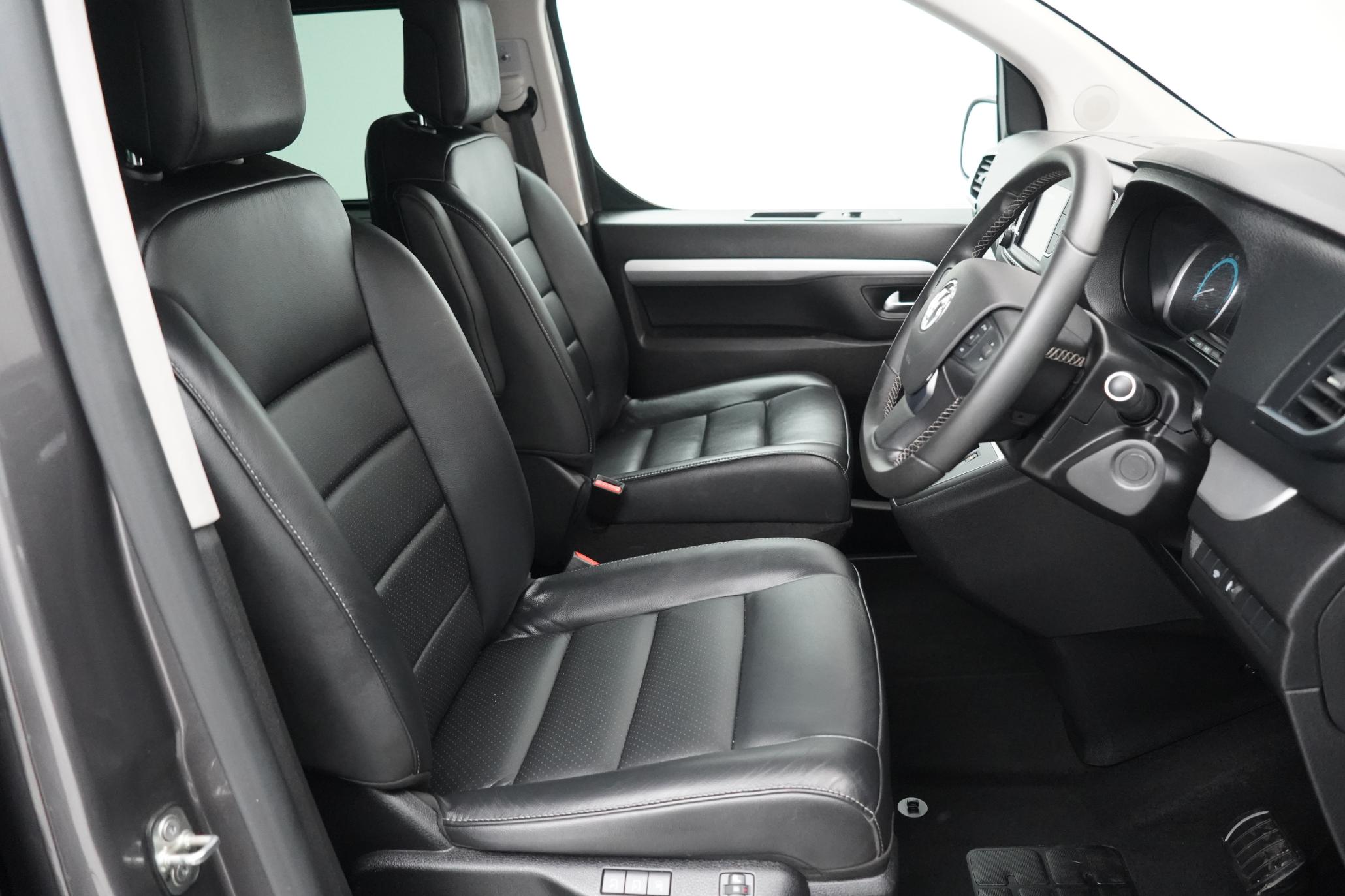 Vauxhall Vivaro Electric Ultimate MPV (2020 - 2024)