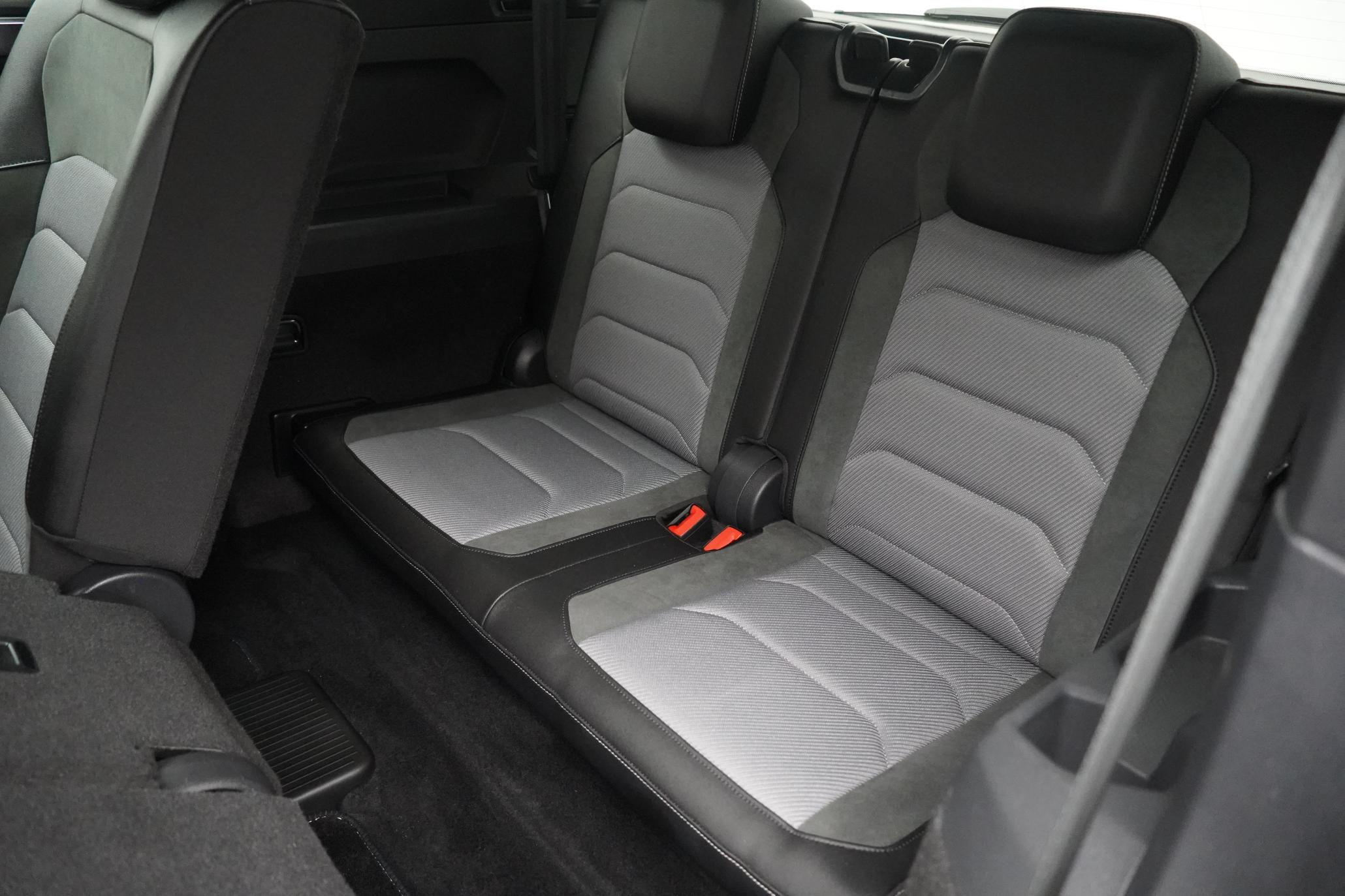 Volkswagen Tiguan Allspace 1.5 TSI EVO R-Line Tech SUV 5dr Petrol DSG Euro 6 (s/s) (150 ps)