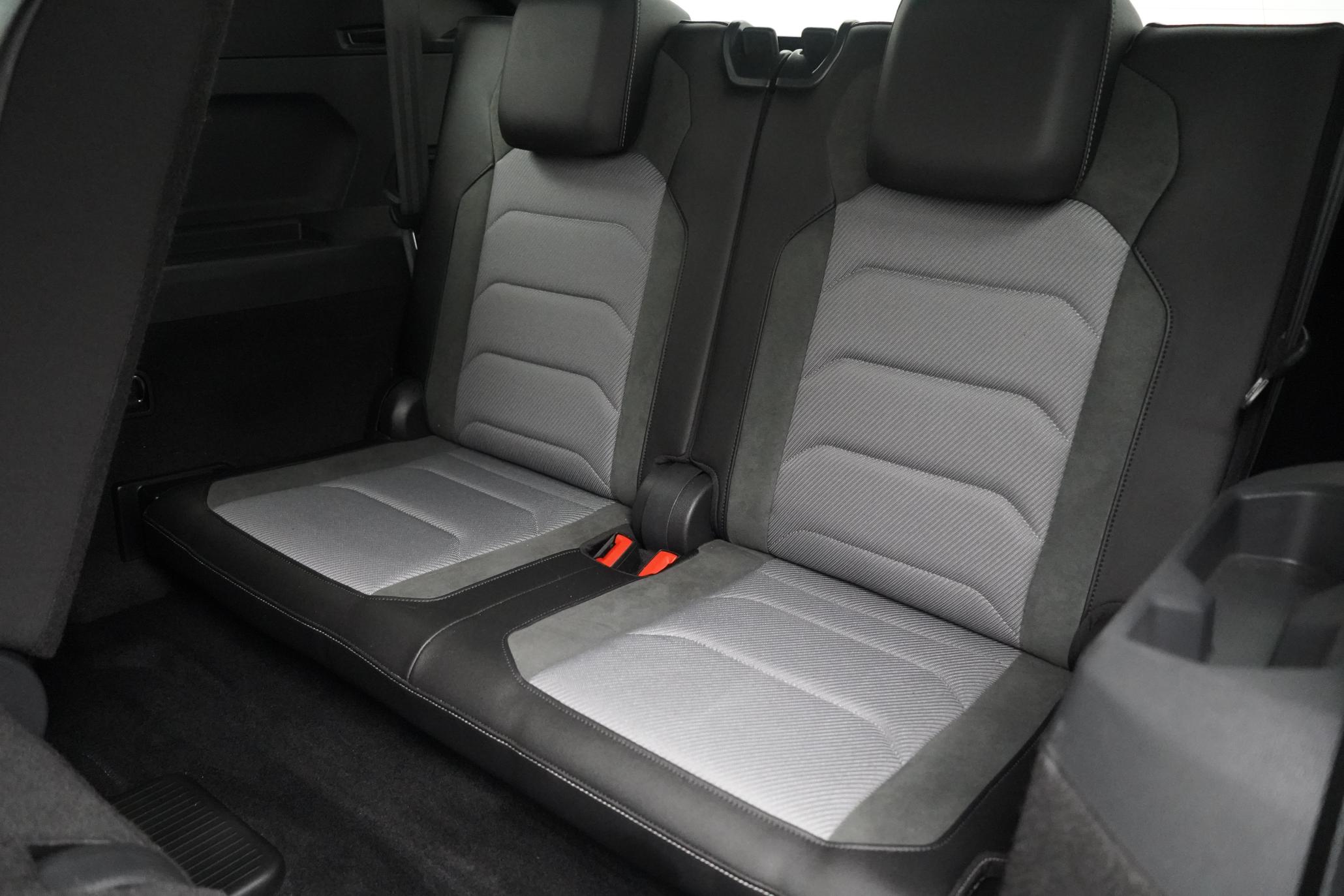 Volkswagen Tiguan Allspace 1.5 TSI EVO R-Line Tech SUV 5dr Petrol DSG Euro 6 (s/s) (150 ps)