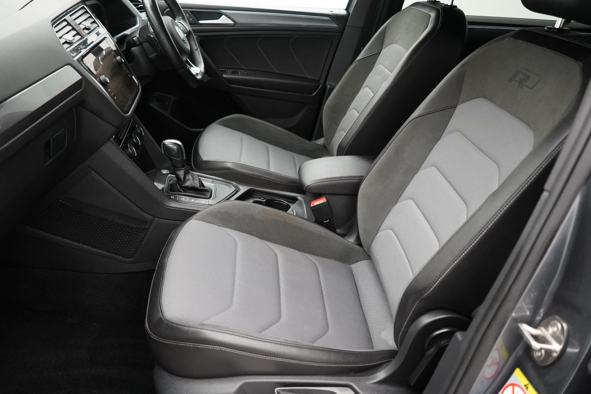 Volkswagen Tiguan Allspace 1.5 TSI EVO R-Line Tech SUV 5dr Petrol DSG Euro 6 (s/s) (150 ps)