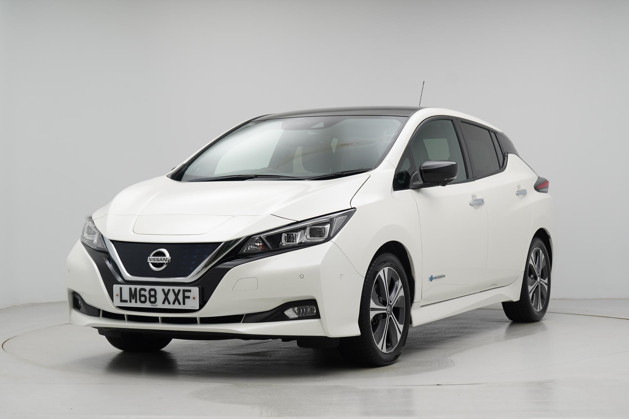 Nissan Leaf 40kWh Tekna Hatchback 5dr Electric Auto (150 ps)