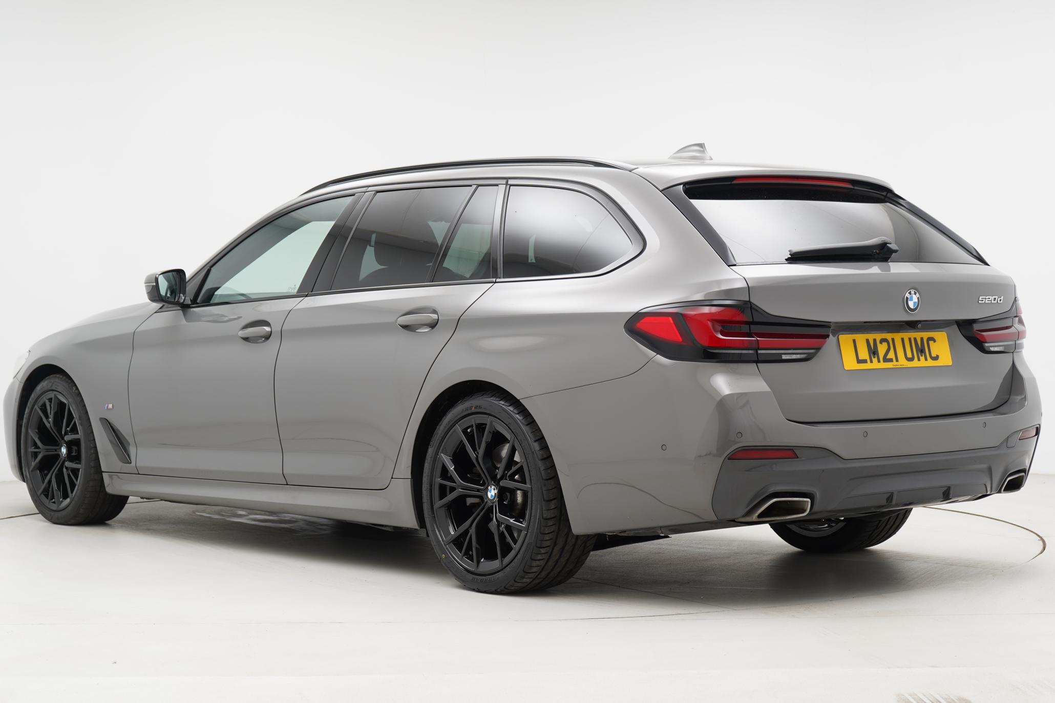 BMW 5 Series 2.0 520d MHT M Sport Touring 5dr Diesel Hybrid Steptronic Euro 6 (s/s) (190 ps)