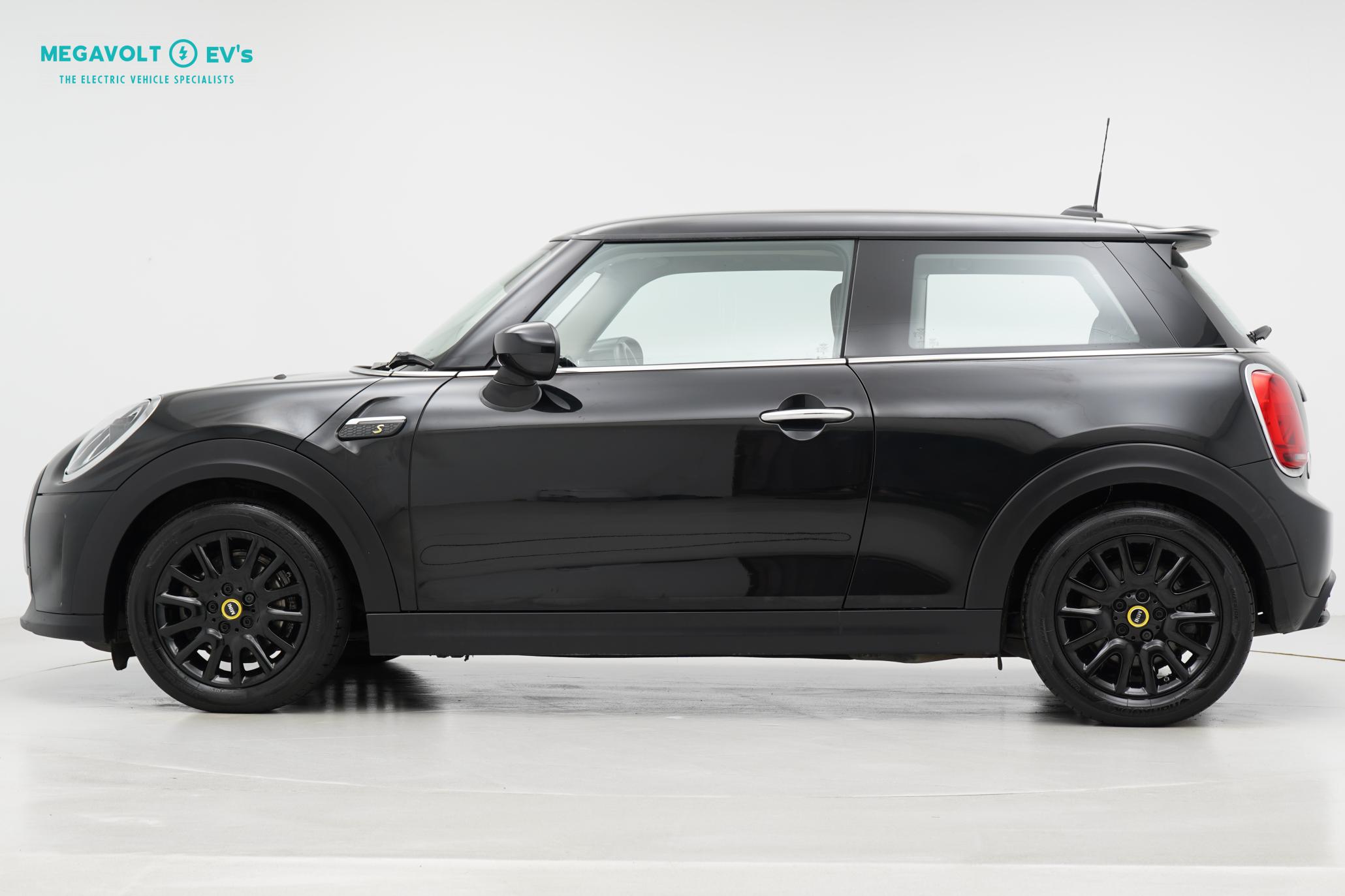 MINI Electric Hatch 32.6kWh Level 1 Hatchback 3dr Electric Auto (184 ps)