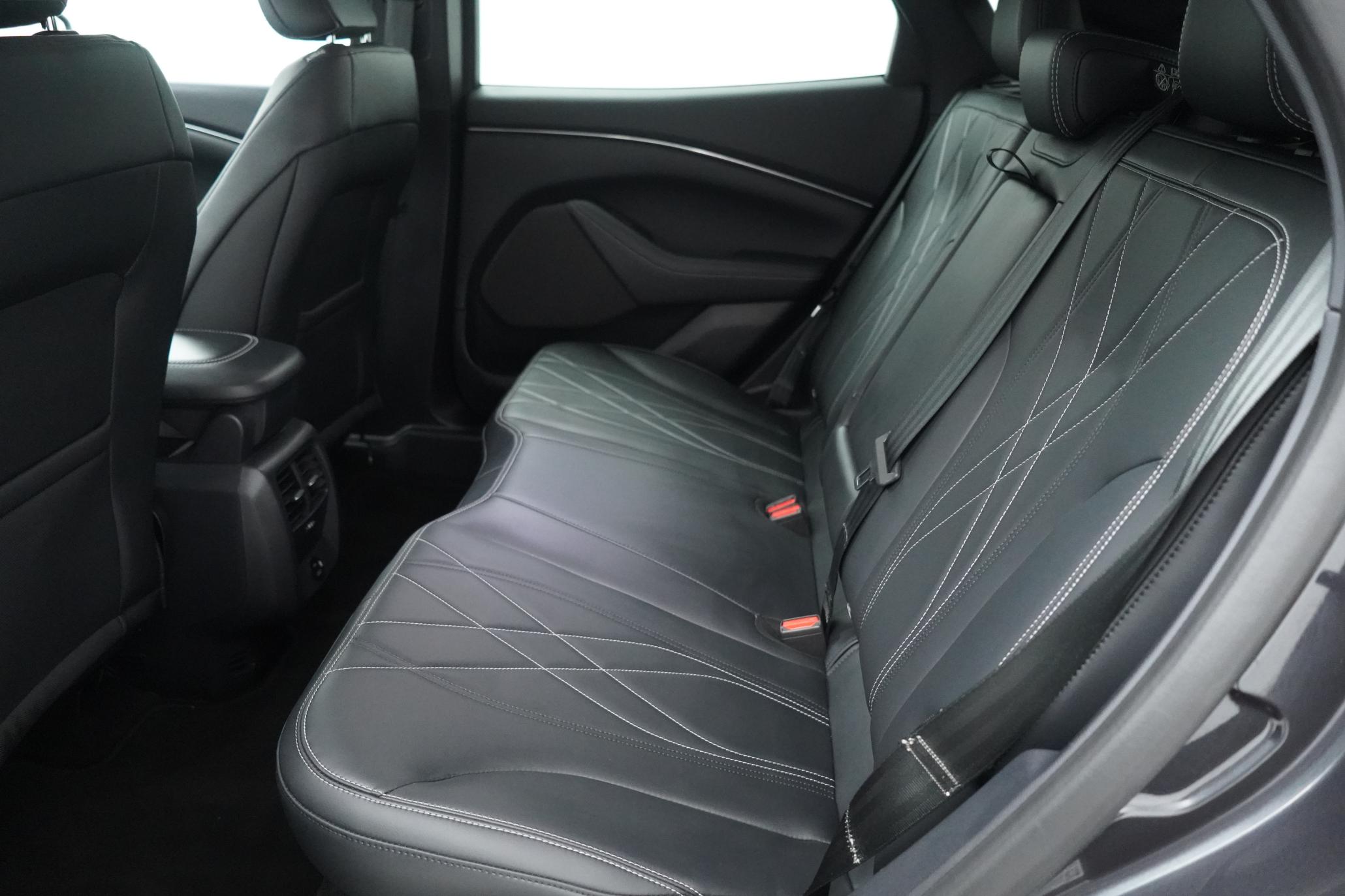 Ford Mustang Mach-E Extended Range 91kWh SUV 5dr Electric Automatic (294 ps)