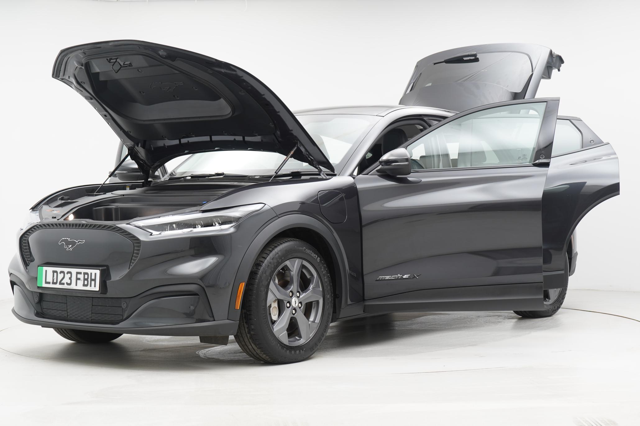 Ford Mustang Mach-E Extended Range 91kWh SUV 5dr Electric Automatic (294 ps)