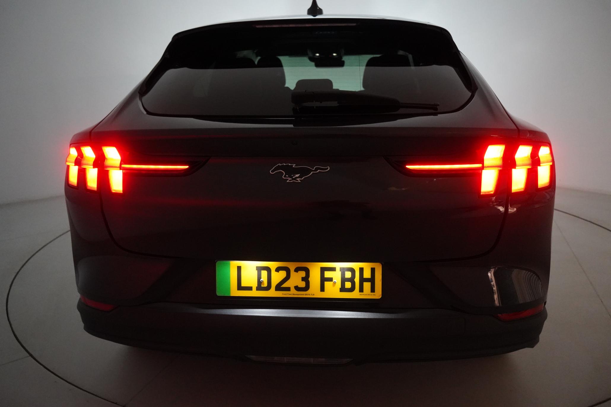 Ford Mustang Mach-E Extended Range 91kWh SUV 5dr Electric Automatic (294 ps)