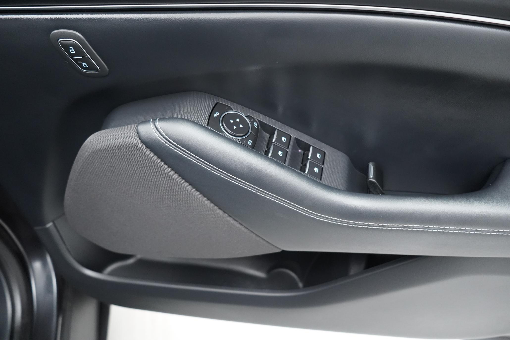 Ford Mustang Mach-E Extended Range 91kWh SUV 5dr Electric Automatic (294 ps)