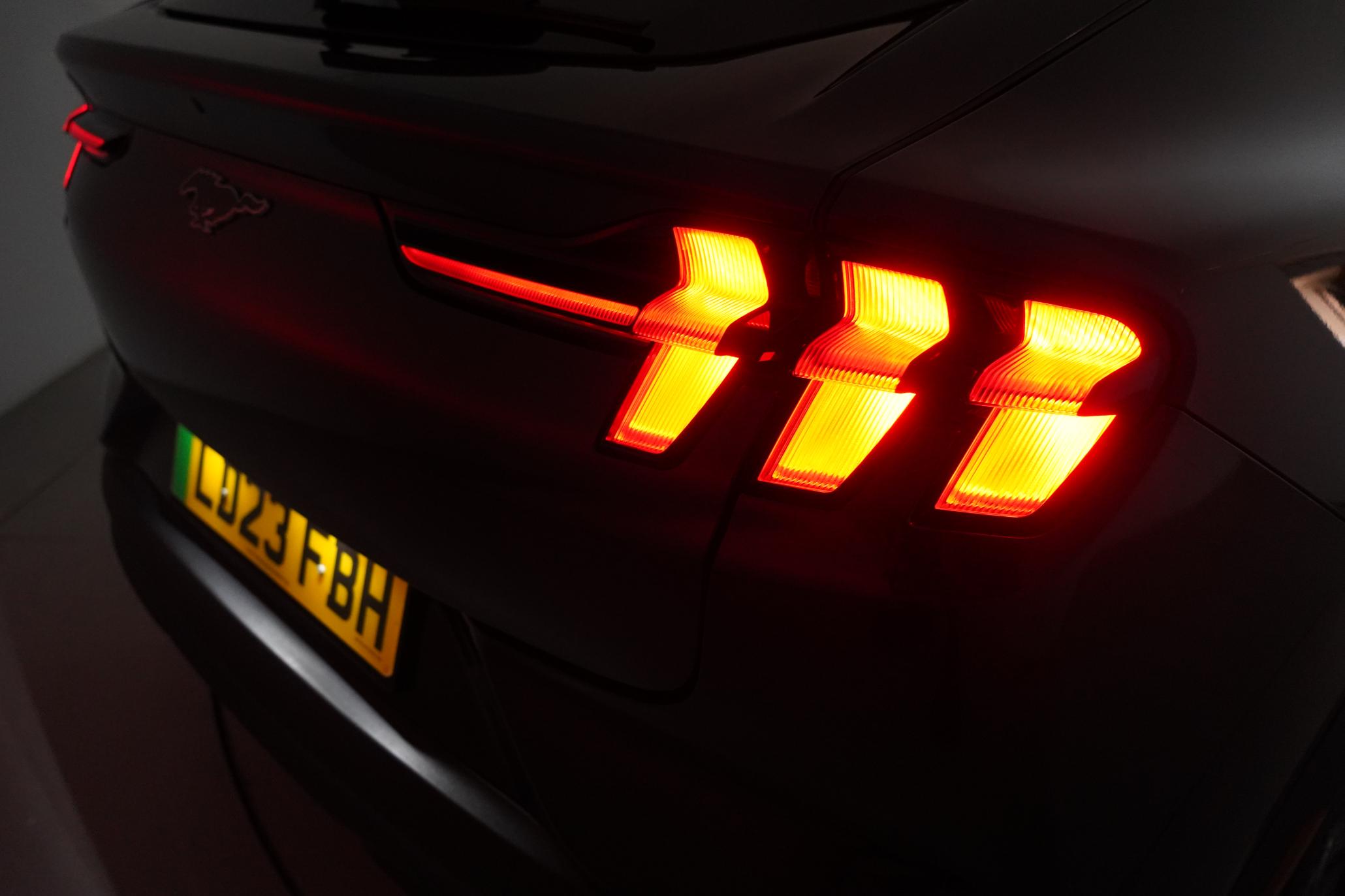 Ford Mustang Mach-E Extended Range 91kWh SUV 5dr Electric Automatic (294 ps)