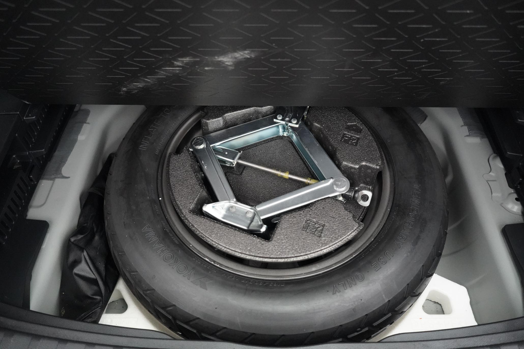 Toyota RAV4 2.5 VVT-h GPF Design SUV 5dr Petrol Hybrid CVT Euro 6 (s/s) (218 ps)