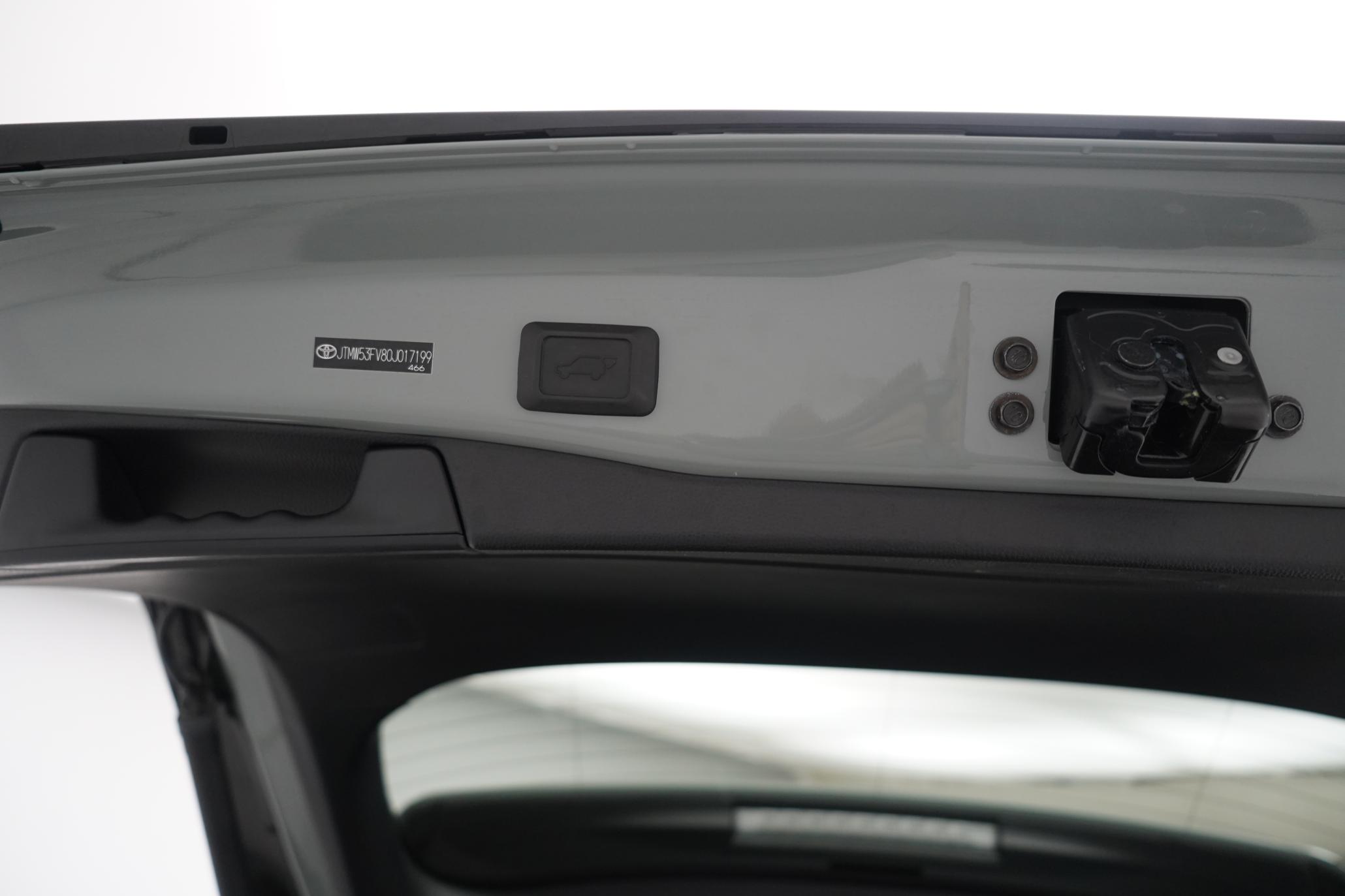 Toyota RAV4 2.5 VVT-h GPF Design SUV 5dr Petrol Hybrid CVT Euro 6 (s/s) (218 ps)