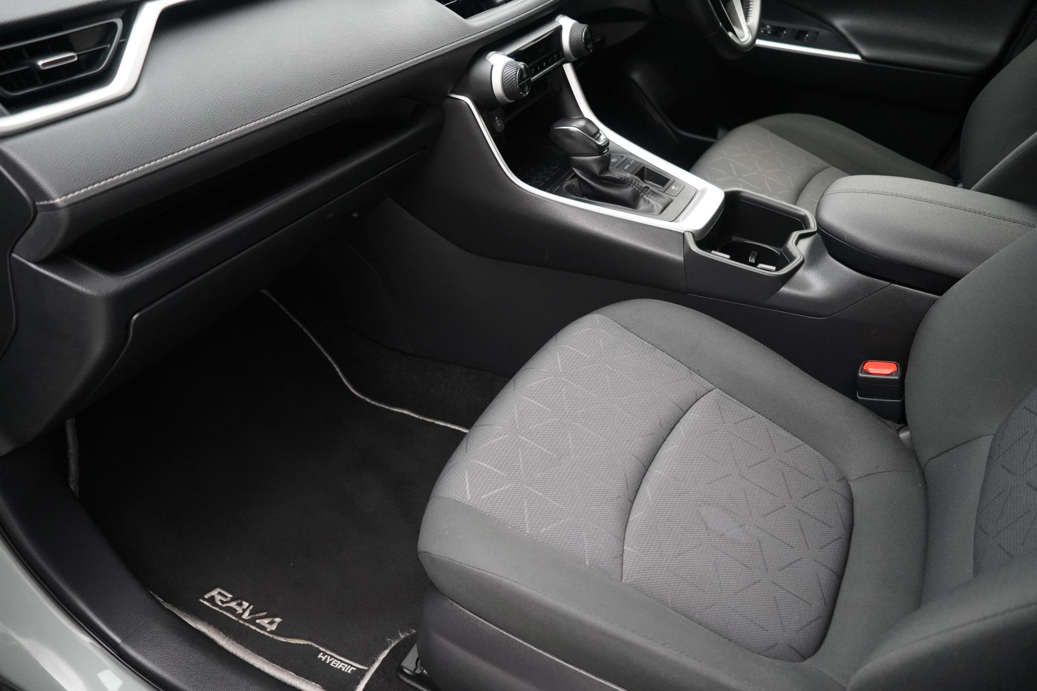 Toyota RAV4 2.5 VVT-h GPF Design SUV 5dr Petrol Hybrid CVT Euro 6 (s/s) (218 ps)