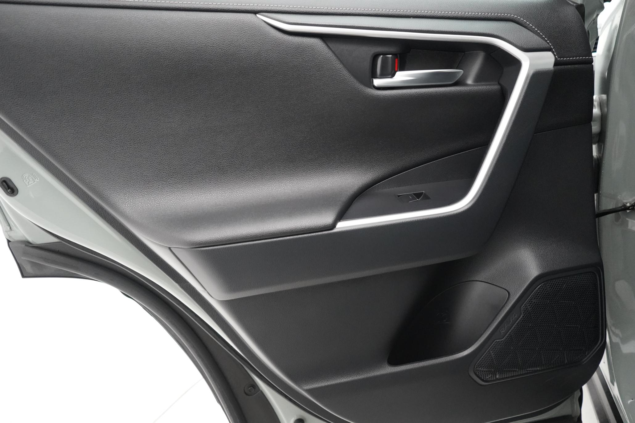 Toyota RAV4 2.5 VVT-h GPF Design SUV 5dr Petrol Hybrid CVT Euro 6 (s/s) (218 ps)