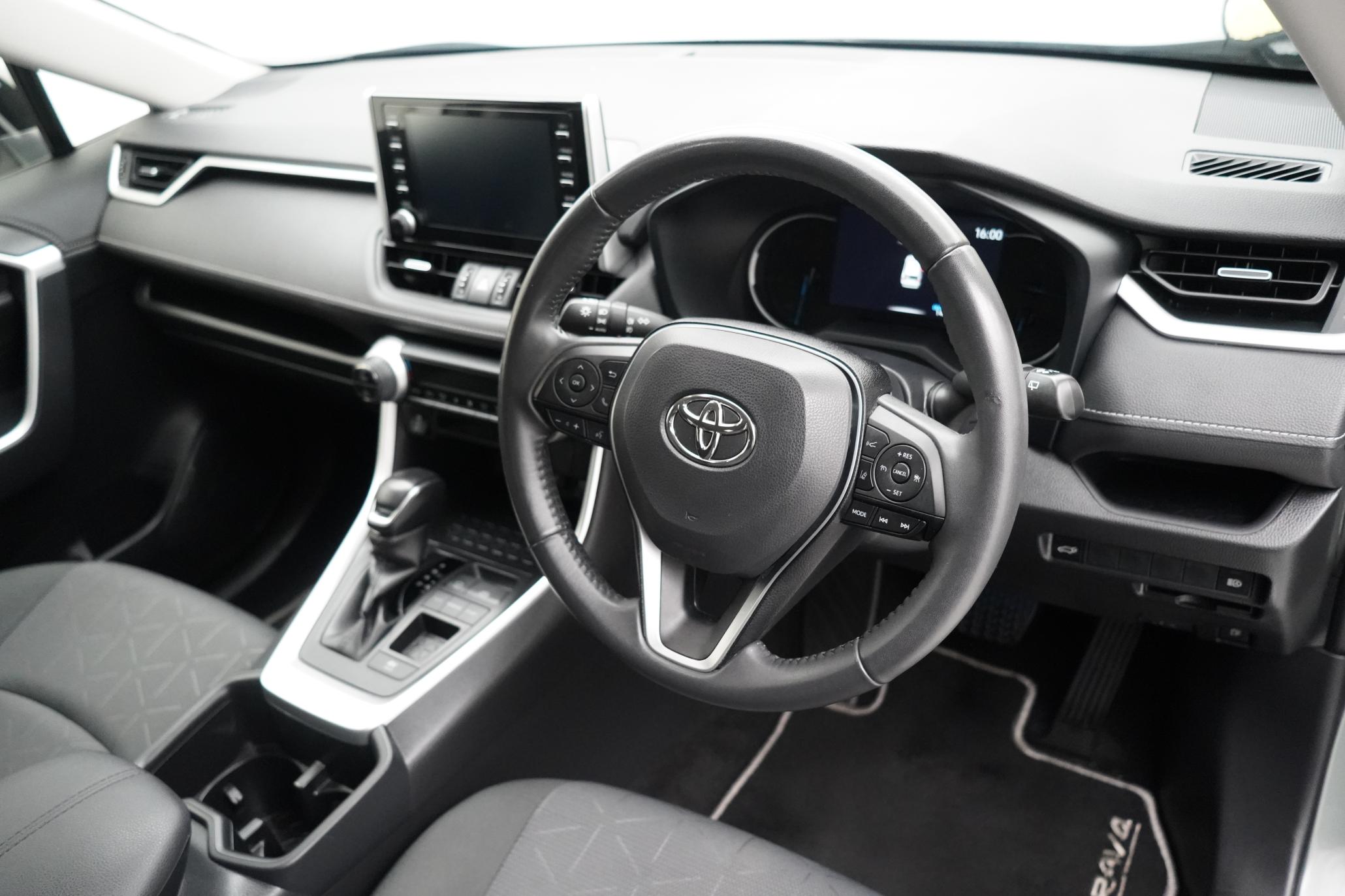 Toyota RAV4 2.5 VVT-h GPF Design SUV 5dr Petrol Hybrid CVT Euro 6 (s/s) (218 ps)