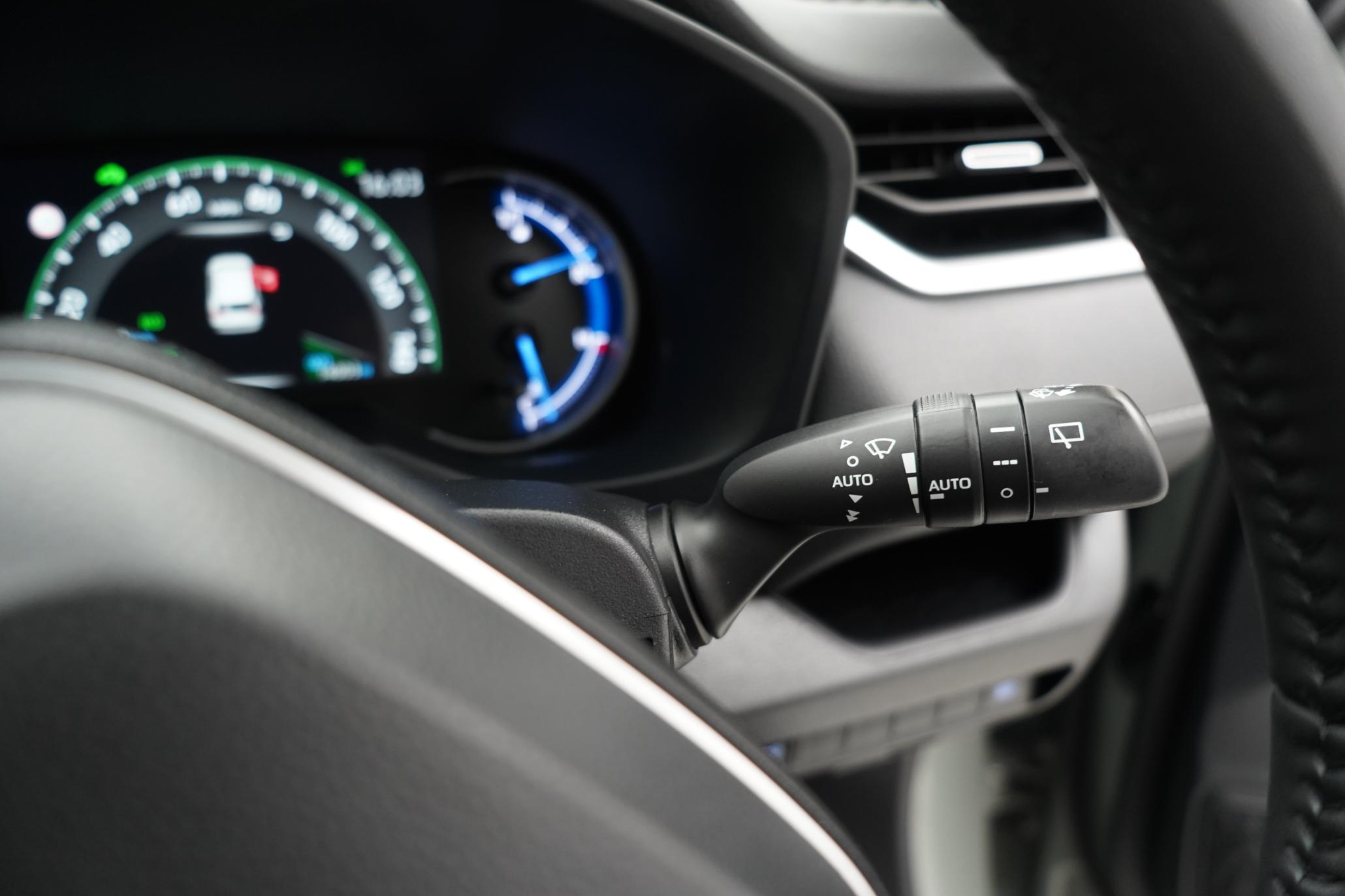 Toyota RAV4 2.5 VVT-h GPF Design SUV 5dr Petrol Hybrid CVT Euro 6 (s/s) (218 ps)