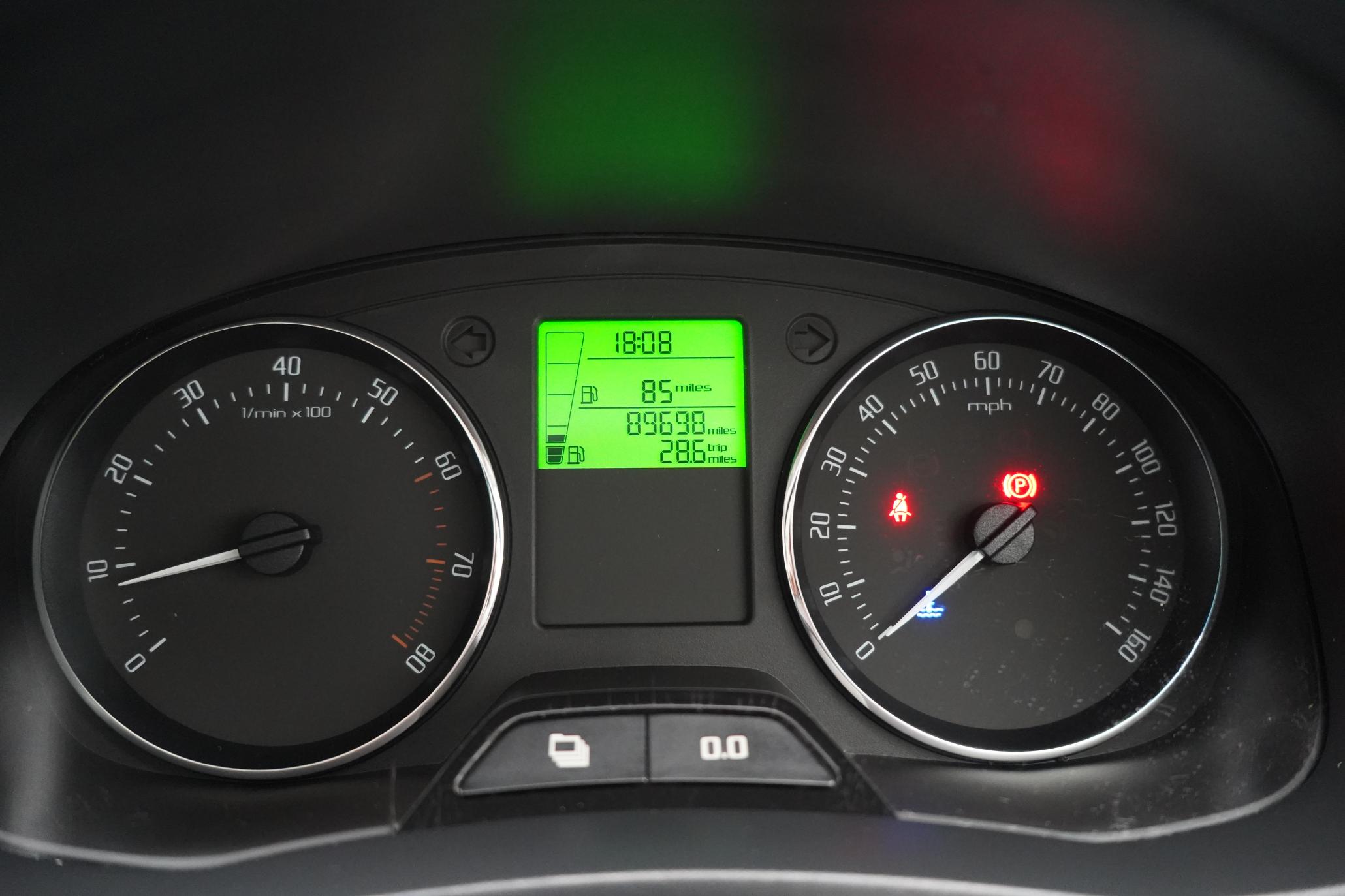 Skoda Roomster 1.2 TSI SE MPV 5dr Petrol Manual Euro 5 (105 ps)