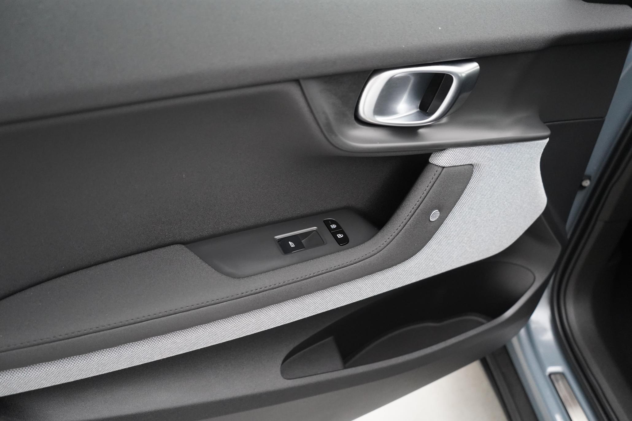 Polestar Polestar 2 Dual Motor 78kWh Long Range Plus Pilot Fastback 5dr Electric Auto 4WDE (408 ps)