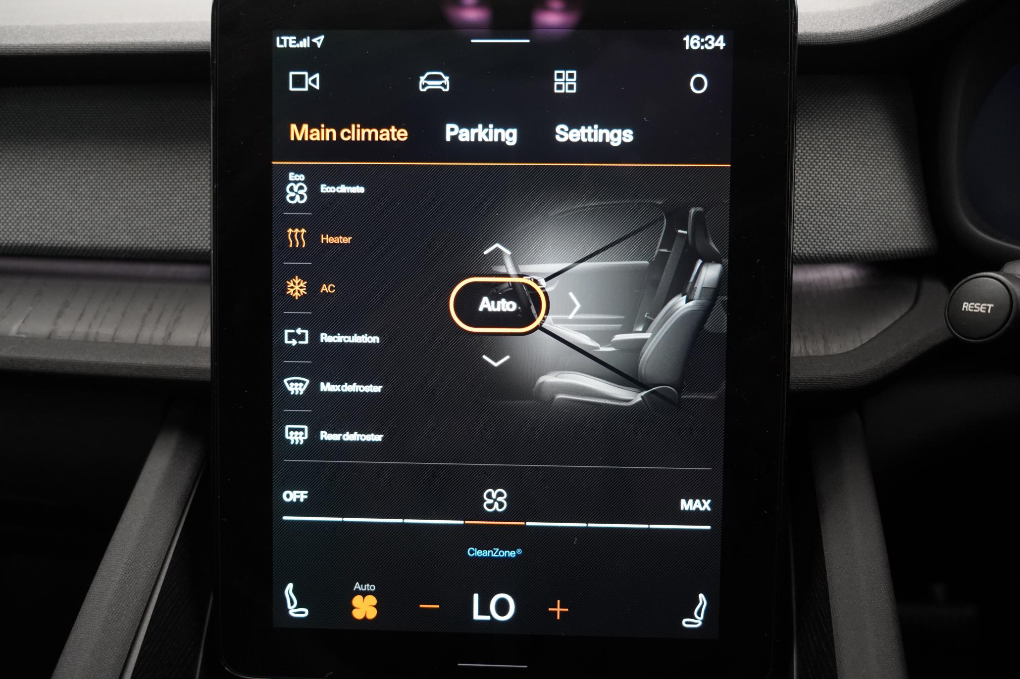 Polestar Polestar 2 Dual Motor 78kWh Long Range Plus Pilot Fastback 5dr Electric Auto 4WDE (408 ps)