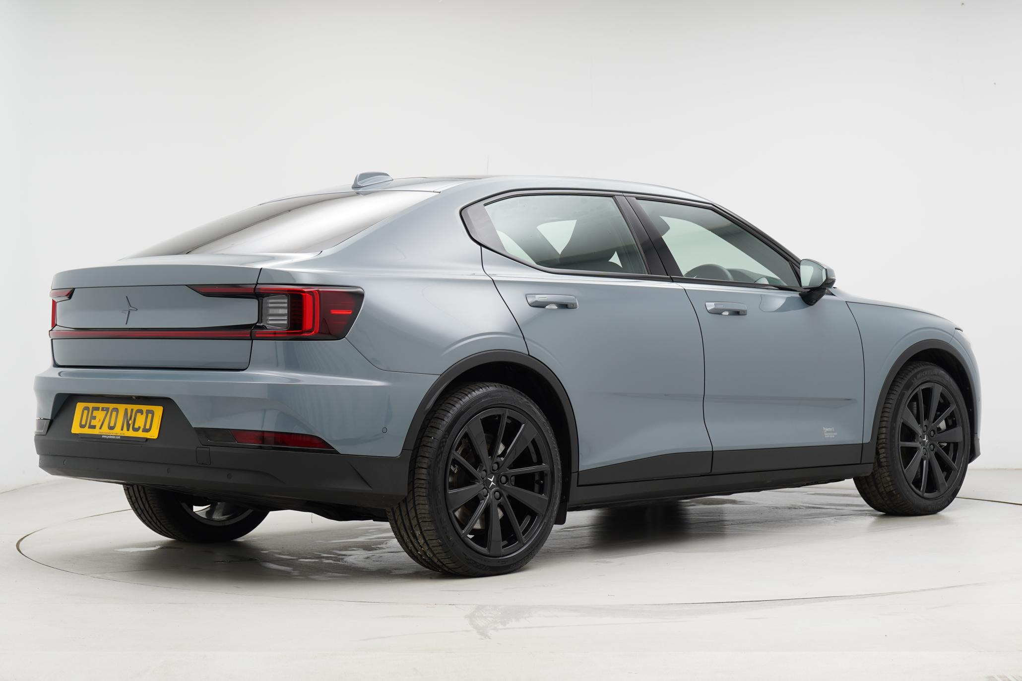 Polestar Polestar 2 Dual Motor 78kWh Long Range Plus Pilot Fastback 5dr Electric Auto 4WDE (408 ps)