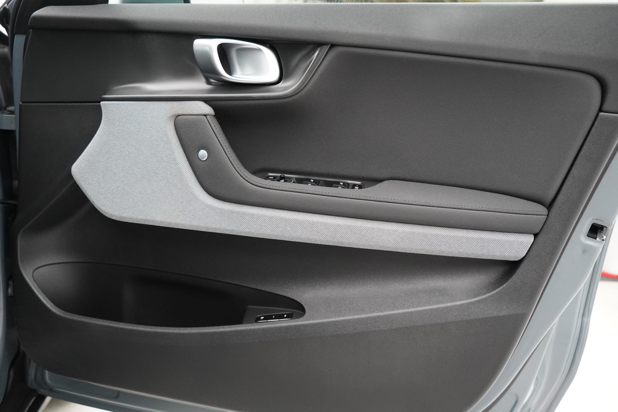 Polestar Polestar 2 Dual Motor 78kWh Long Range Plus Pilot Fastback 5dr Electric Auto 4WDE (408 ps)