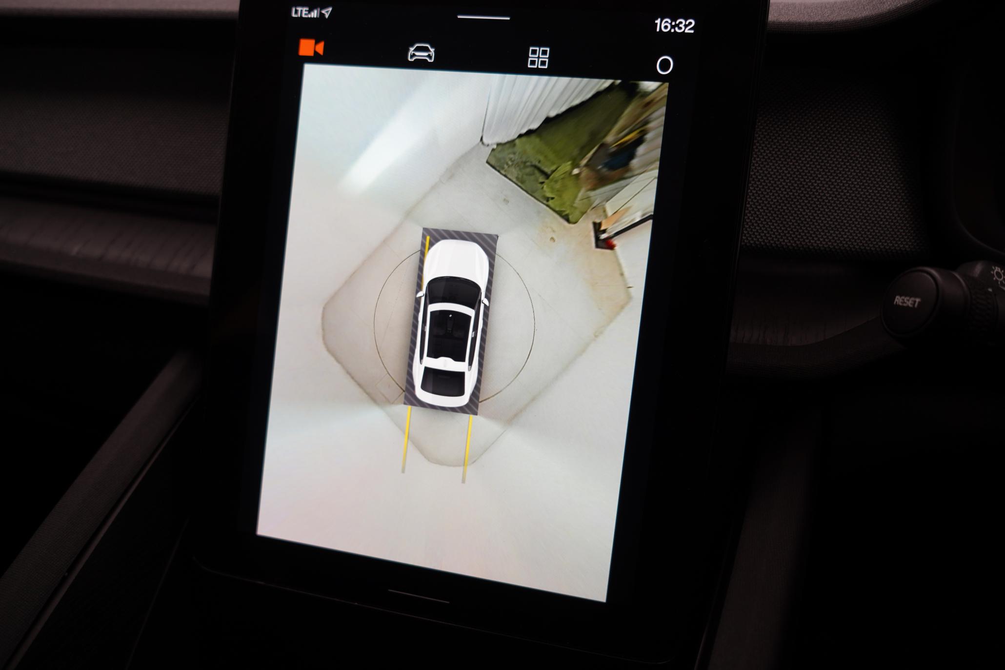 Polestar Polestar 2 Dual Motor 78kWh Long Range Plus Pilot Fastback 5dr Electric Auto 4WDE (408 ps)
