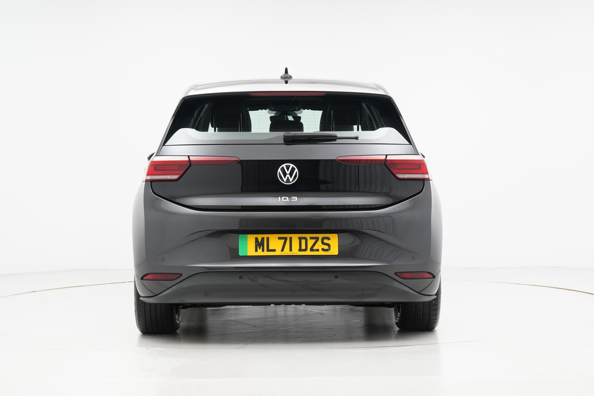 Volkswagen ID.3 Pro Performance 58kWh Life Hatchback 5dr Electric Auto (204 ps)