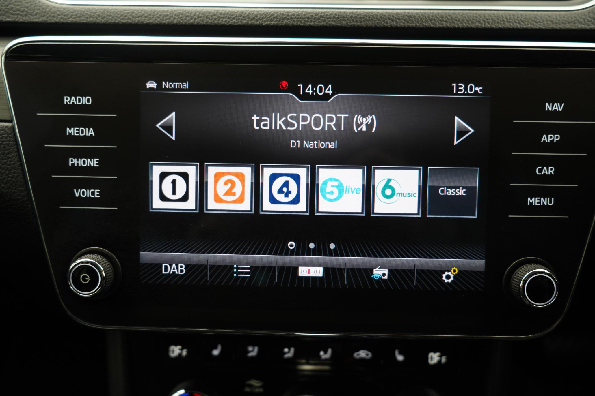 Skoda Superb 2.0 TSI SE L Estate 5dr Petrol DSG Euro 6 (s/s) (190 ps)